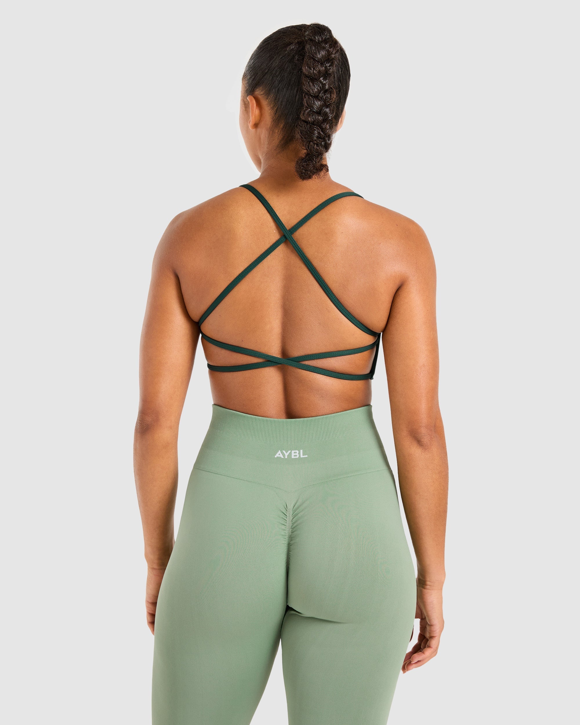 Essential Crossback Sports Bra - Deep Grün