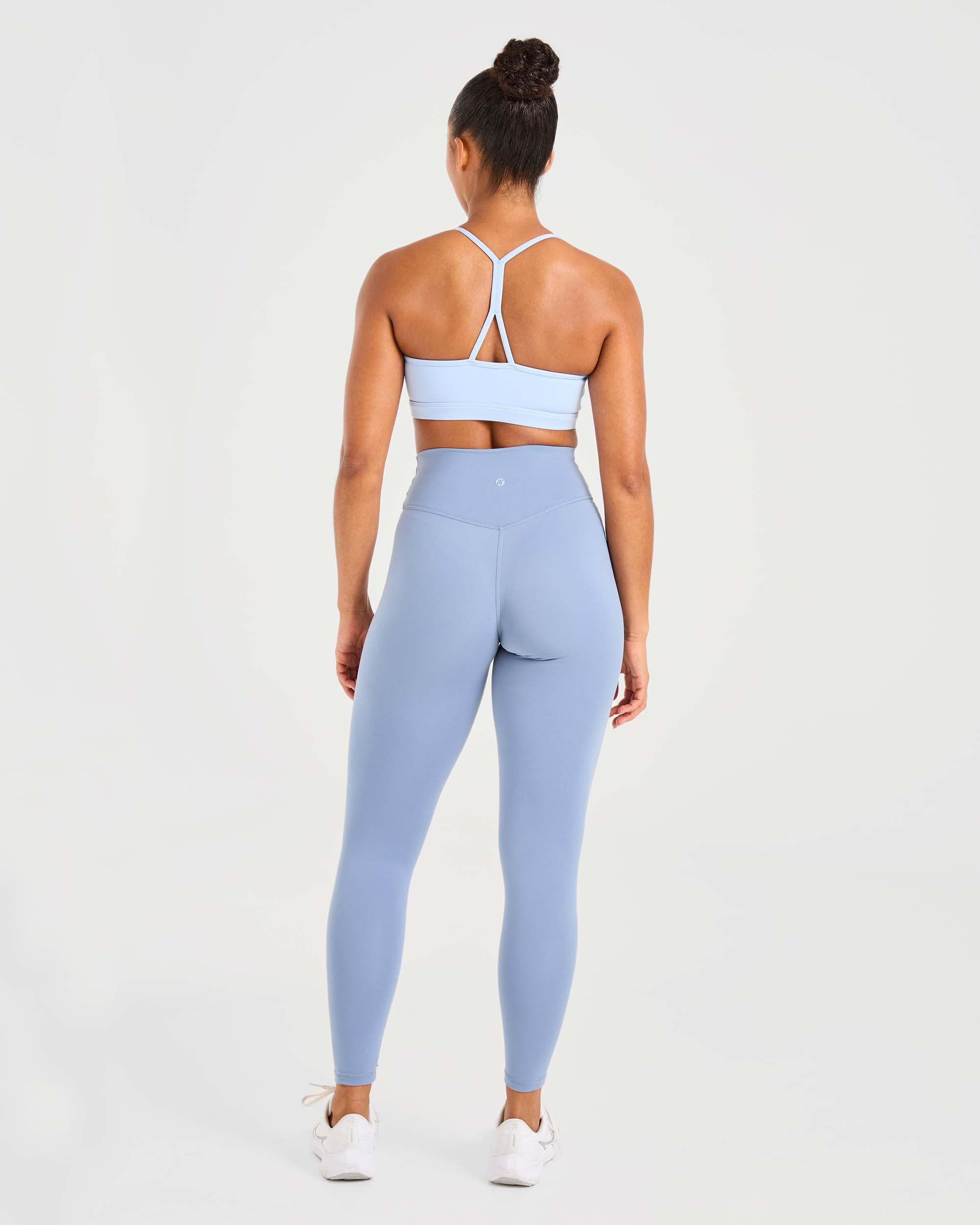 Essential Ruched Sports Bra - Powder Blau