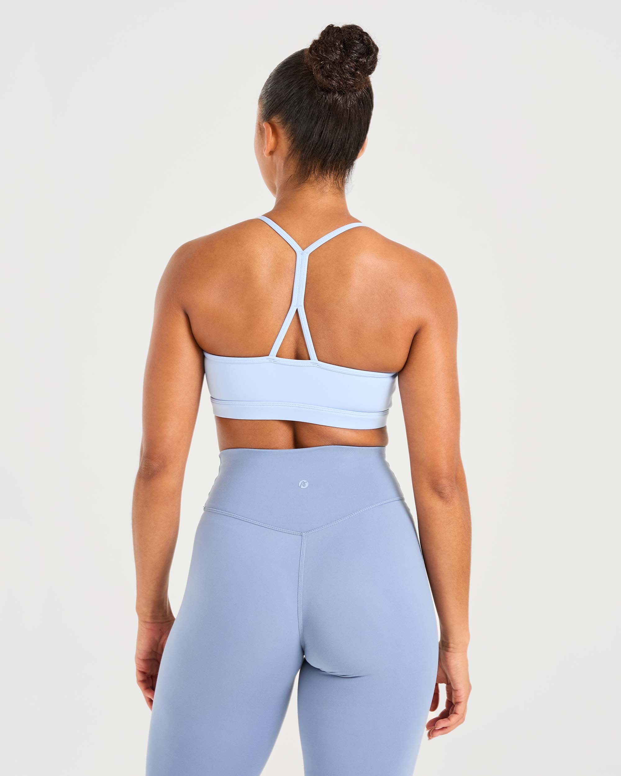 Essential Ruched Sports Bra - Powder Blau