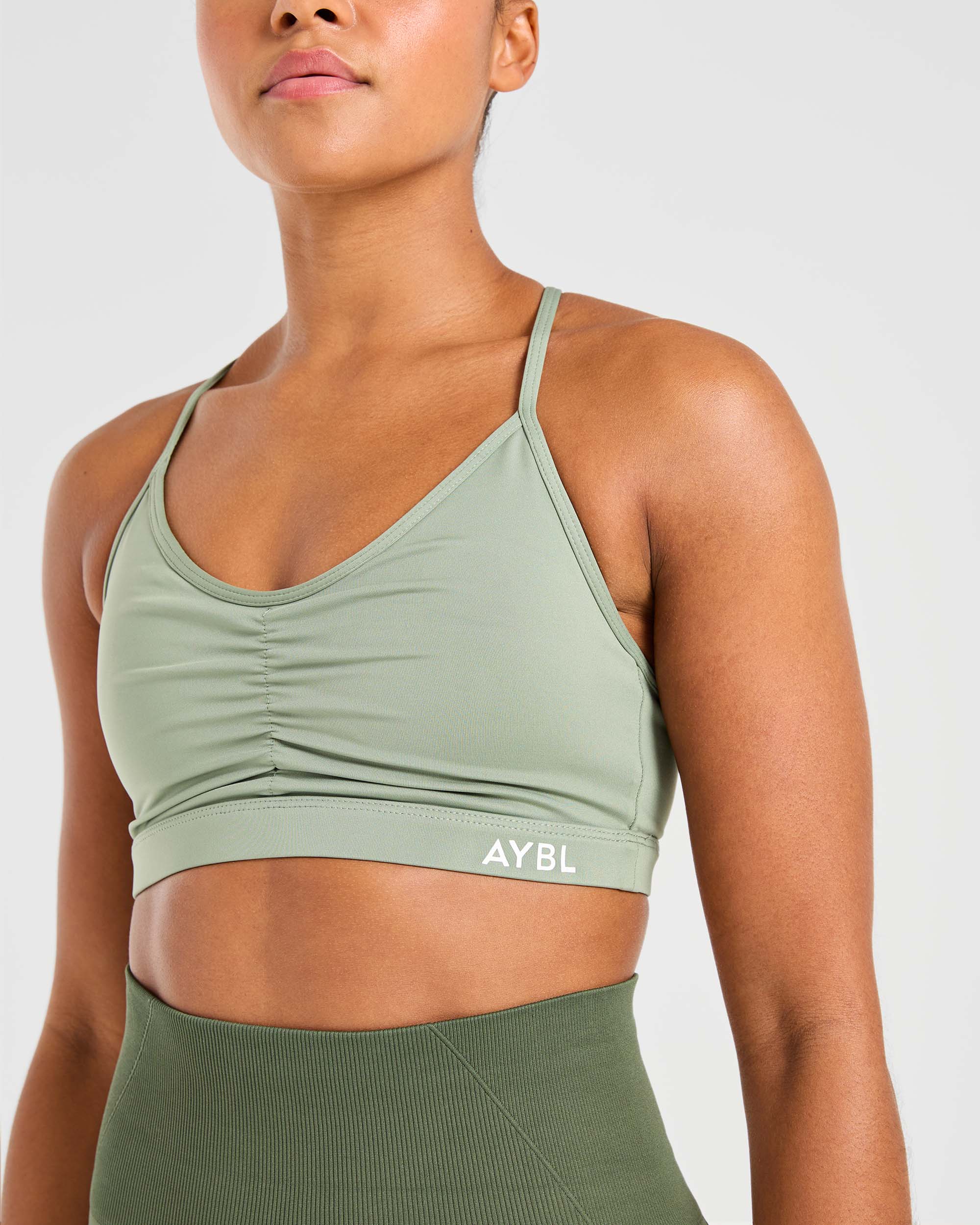 Essential Ruched Sports Bra - Olive Grün