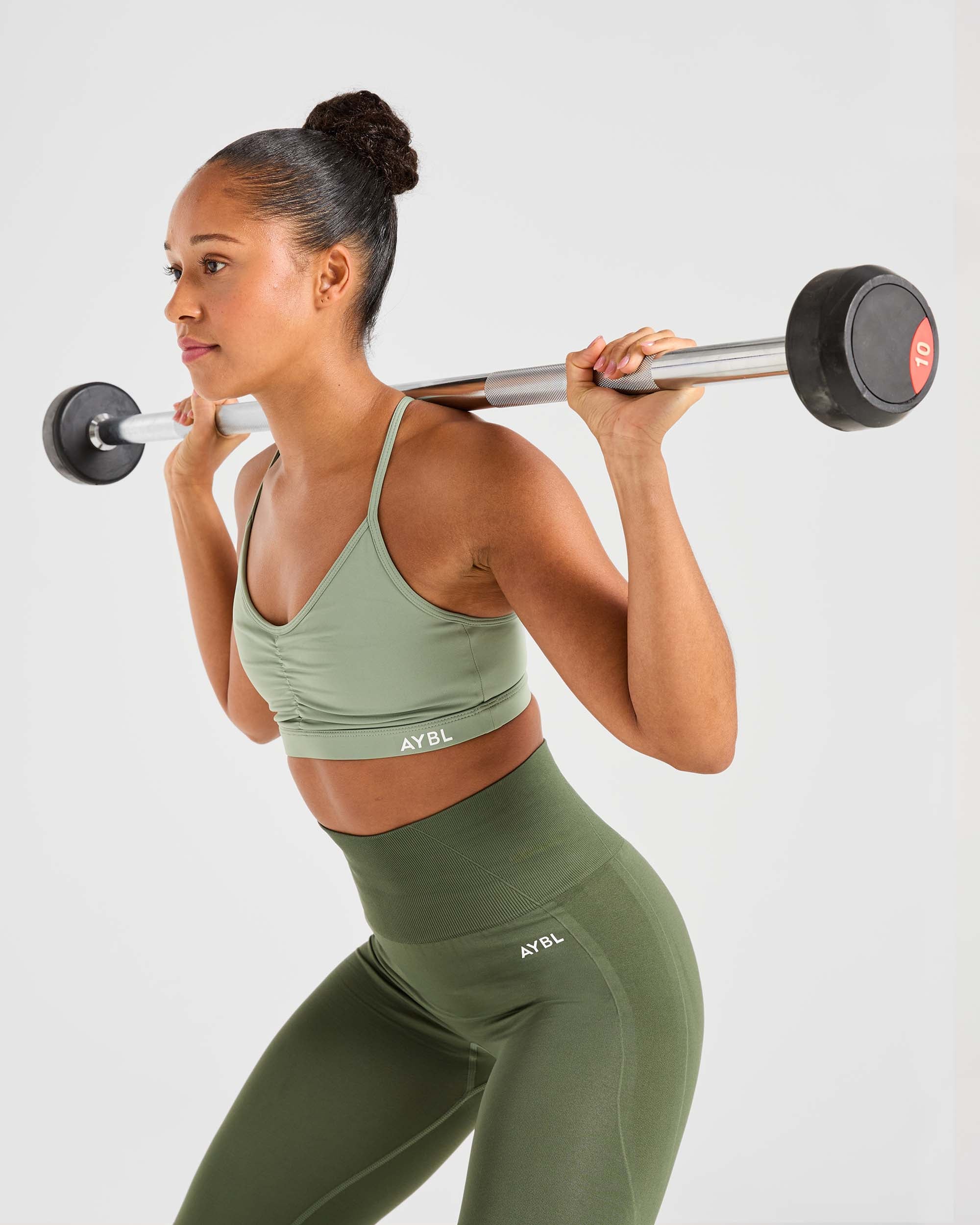 Essential Ruched Sports Bra - Olive Grün