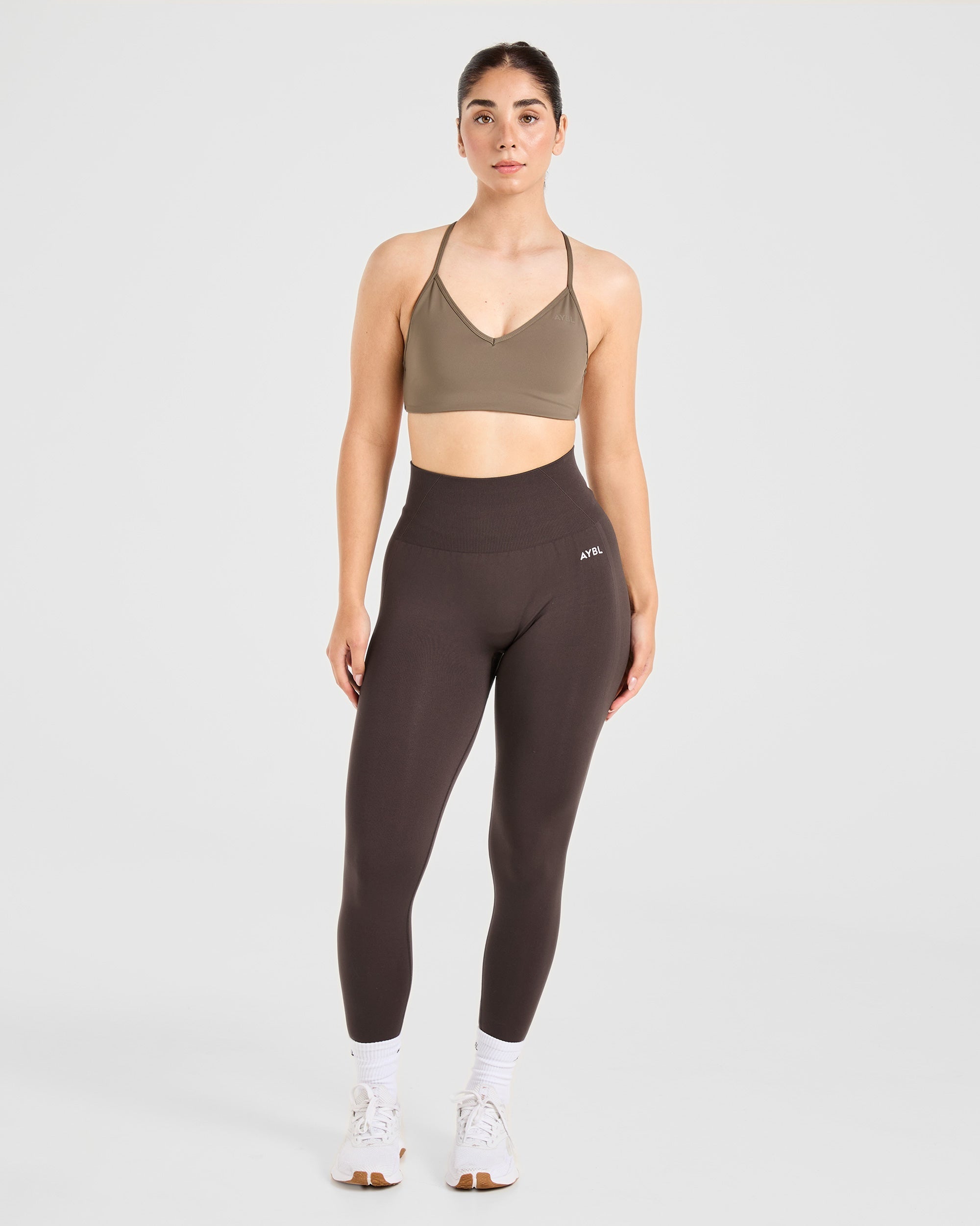 Essential Crossback Sports Bra - Mocha Braun