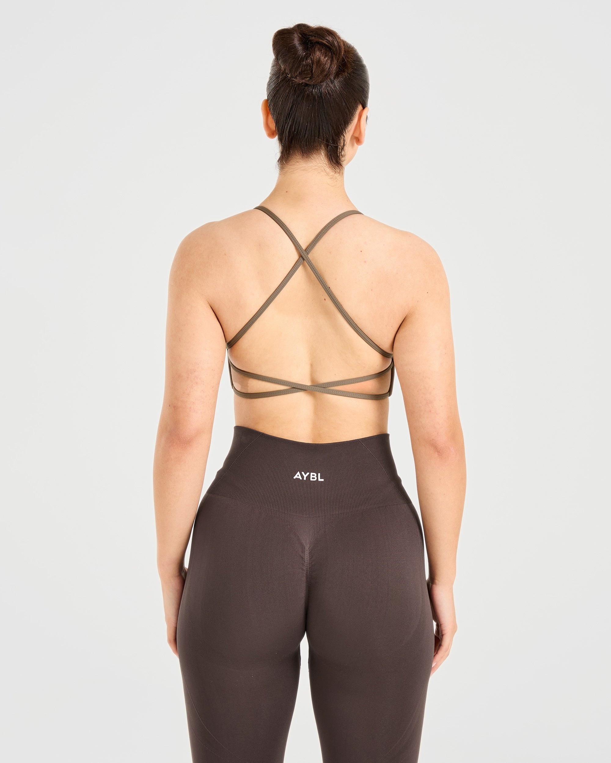 Essential Crossback Sports Bra - Mocha Braun