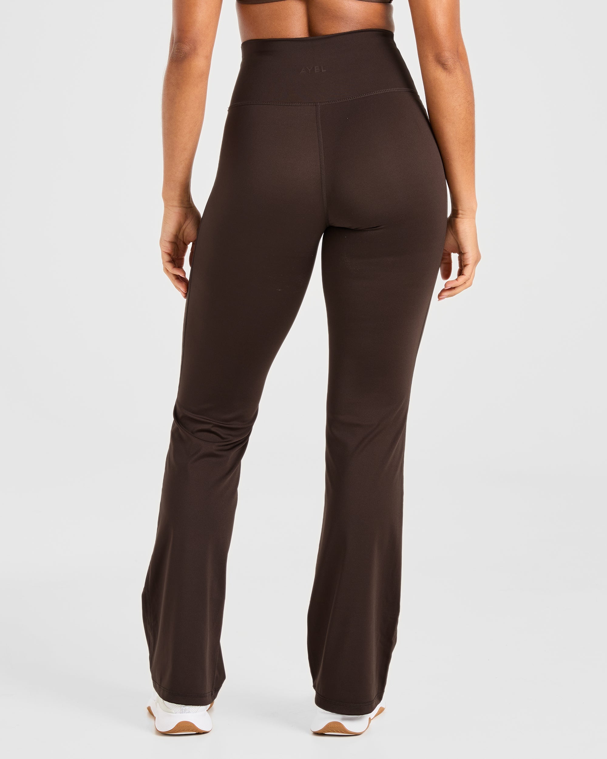 Sculpt Flared Leggings - Deep Cocoa Braun