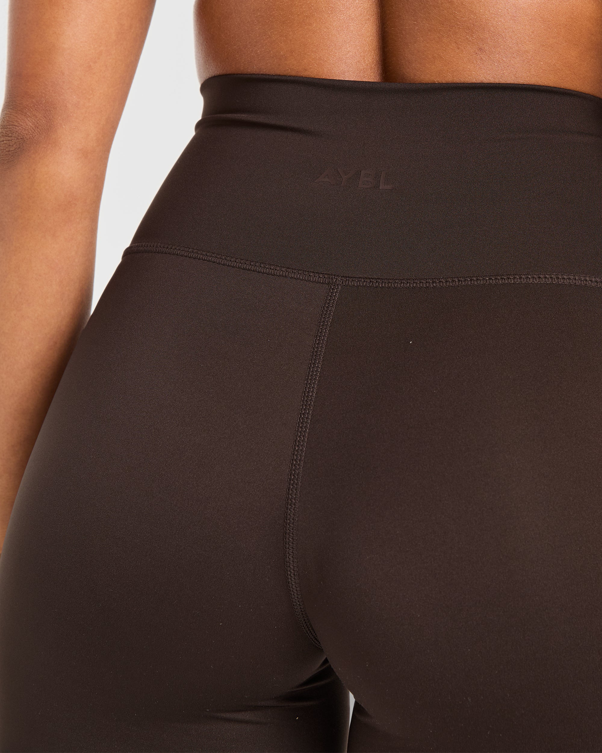 Sculpt Flared Leggings - Deep Cocoa Braun