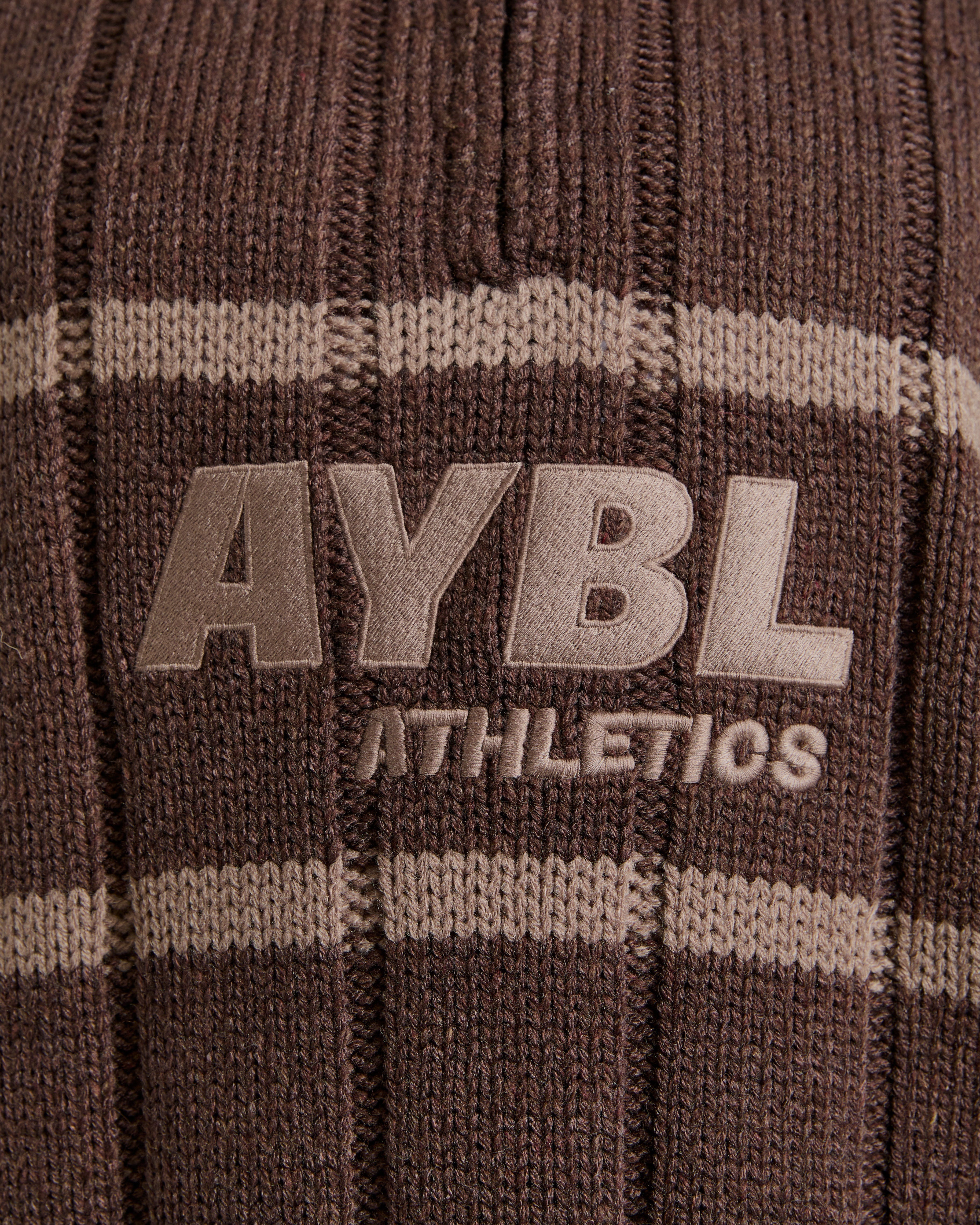 Athletics Oversized Knitted 1/4 Zip - Braun