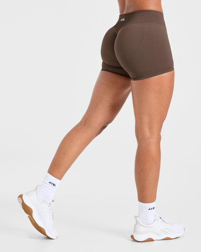 Enhance Seamless Shorts | 3.5" - Braun