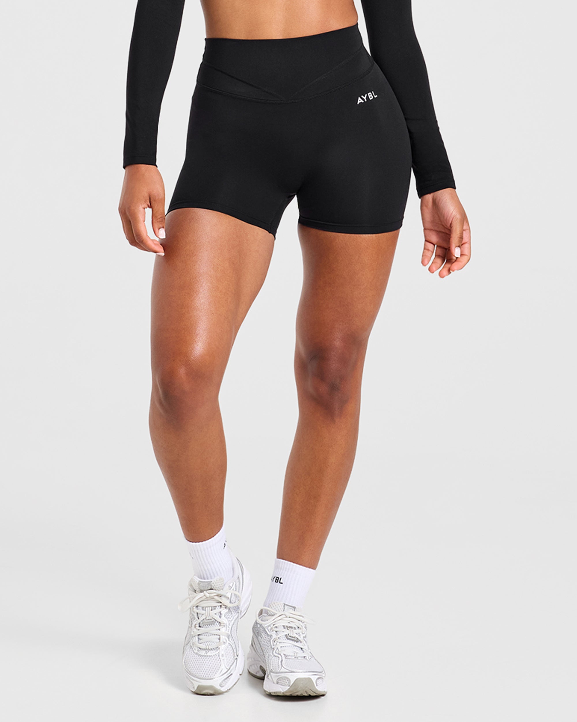 Engage Shorts - Schwarz