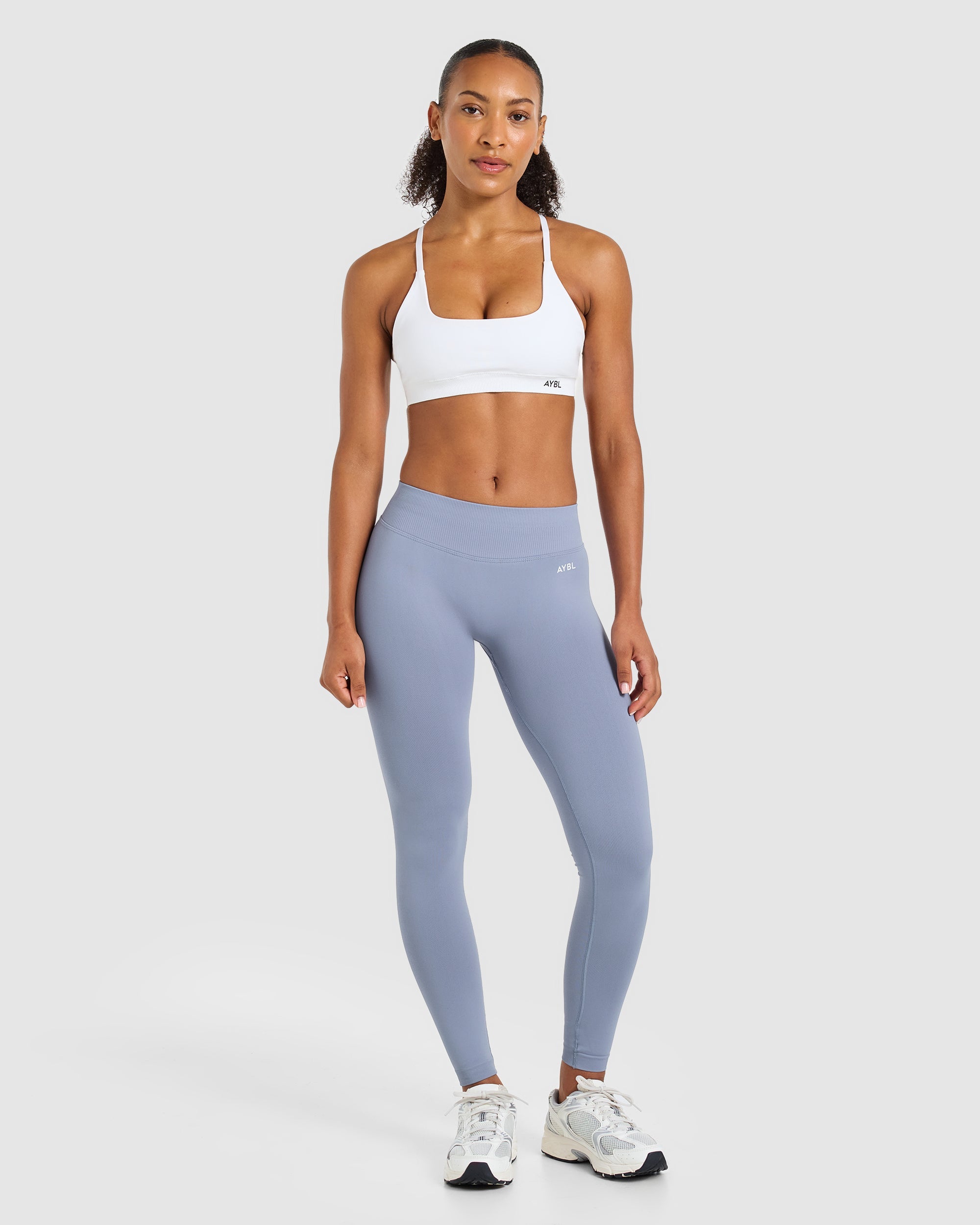 Enhance Seamless Sports Bra - Weiß
