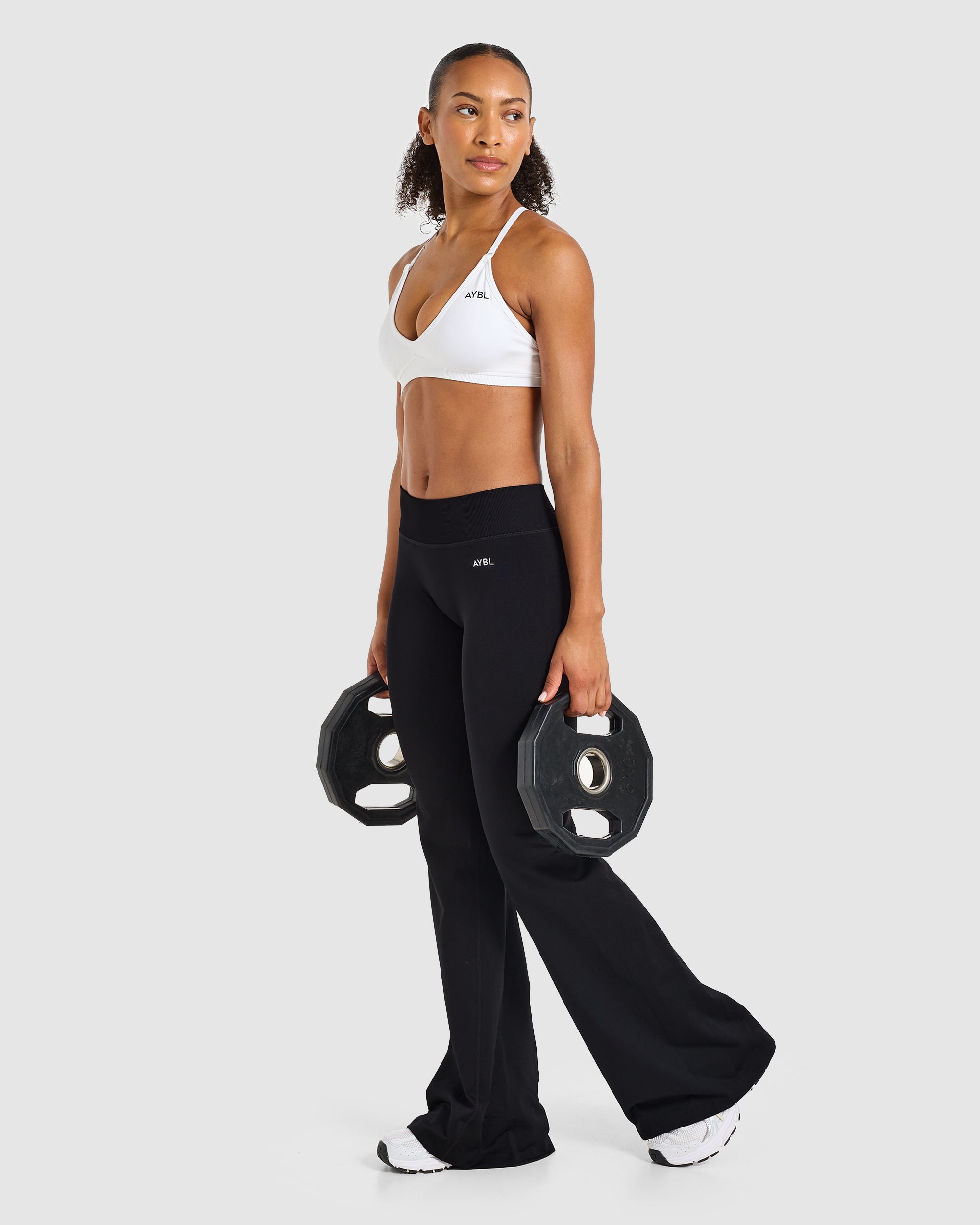 Adapt Seamless Strappy Sports Bra - Weiß