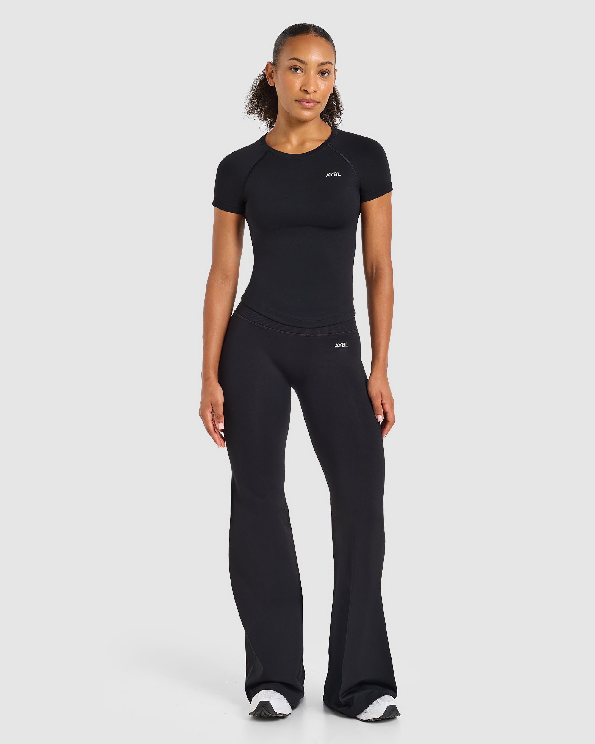 Enhance Seamless Short Sleeve Top - Schwarz
