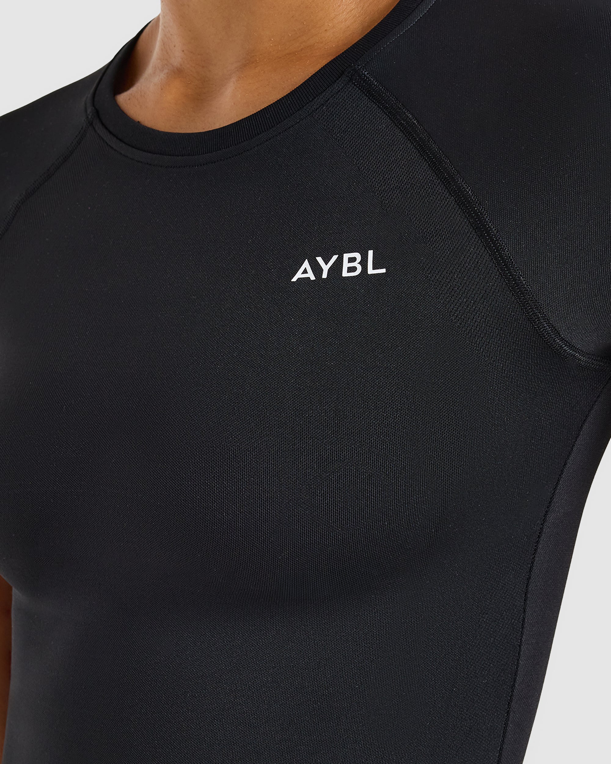 Enhance Seamless Short Sleeve Top - Schwarz