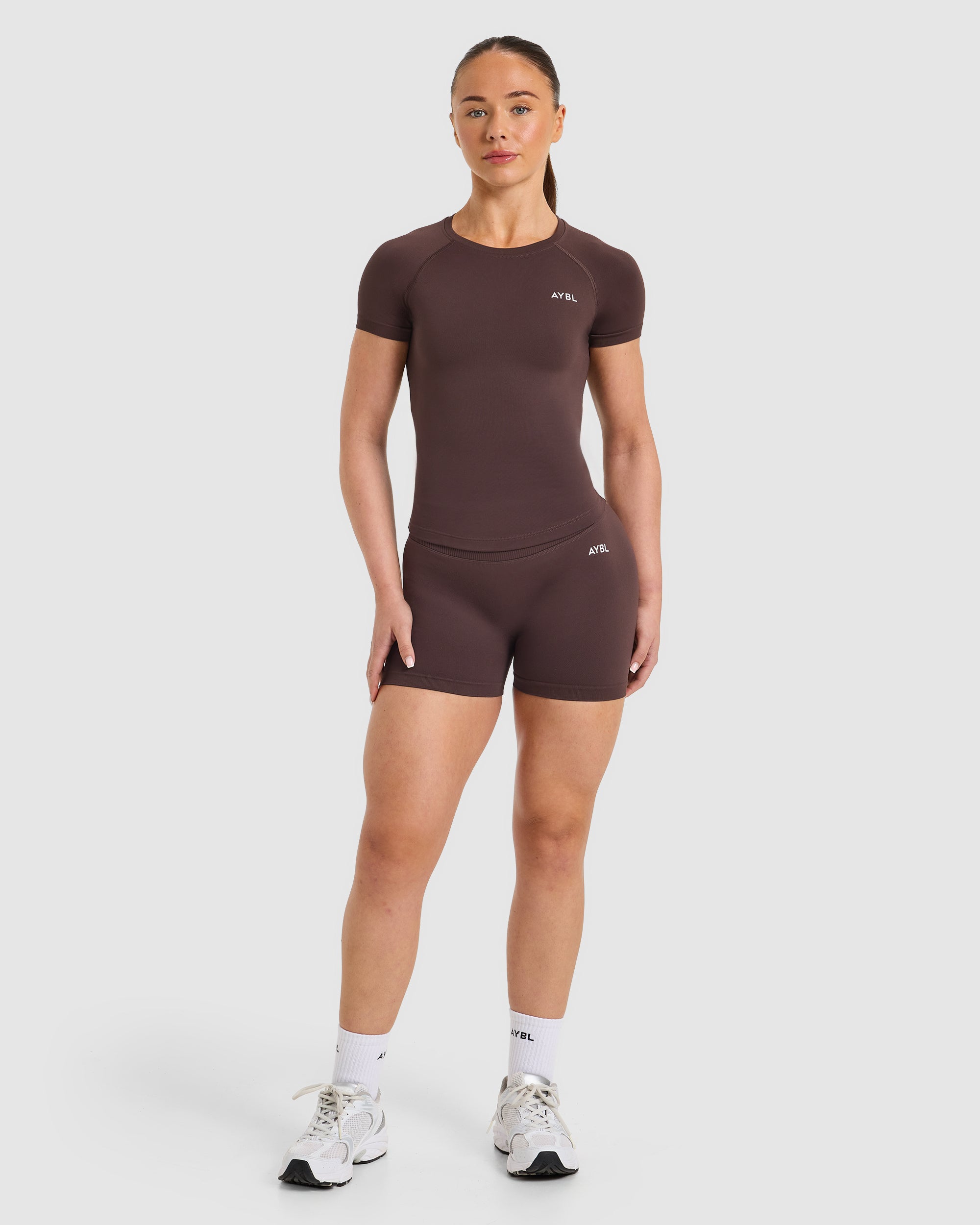 Enhance Seamless Short Sleeve Top - Cocoa Braun