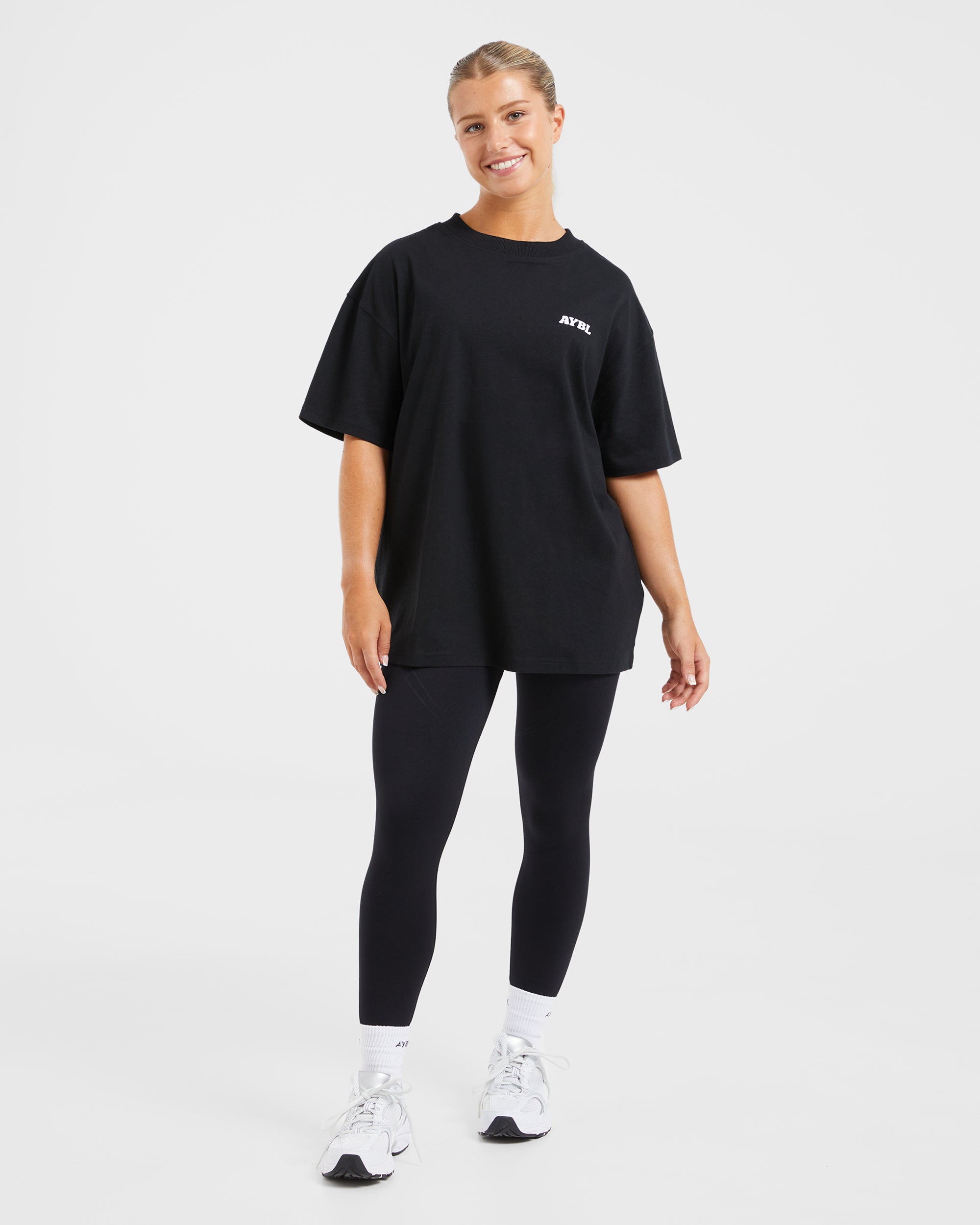 Stronger You Oversized T Shirt - Schwarz