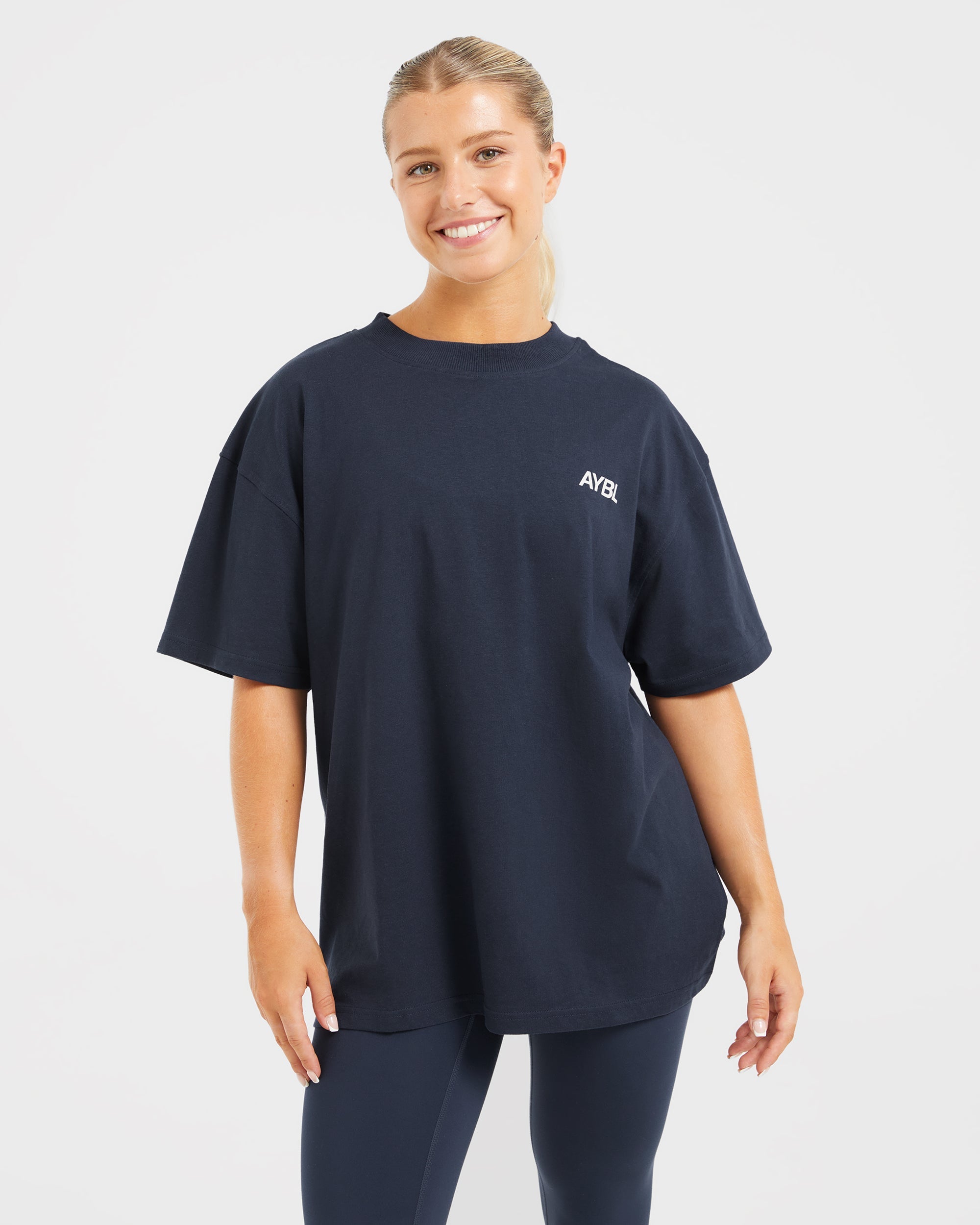 AYBL Sports Club Oversized T Shirt - Navy/Off Weiß