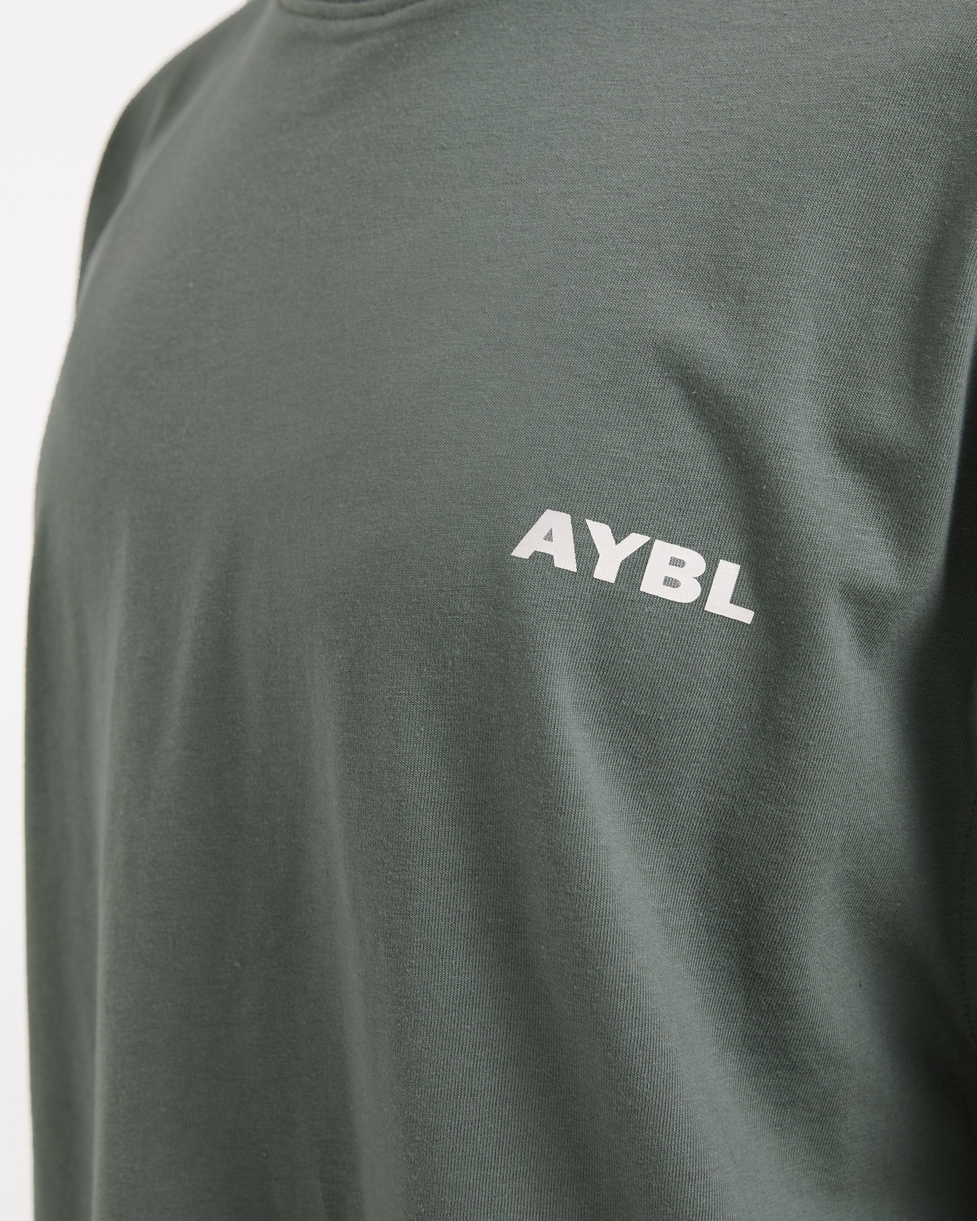 AYBL Lift Italic Oversized T Shirt - Grün/Off Weiß