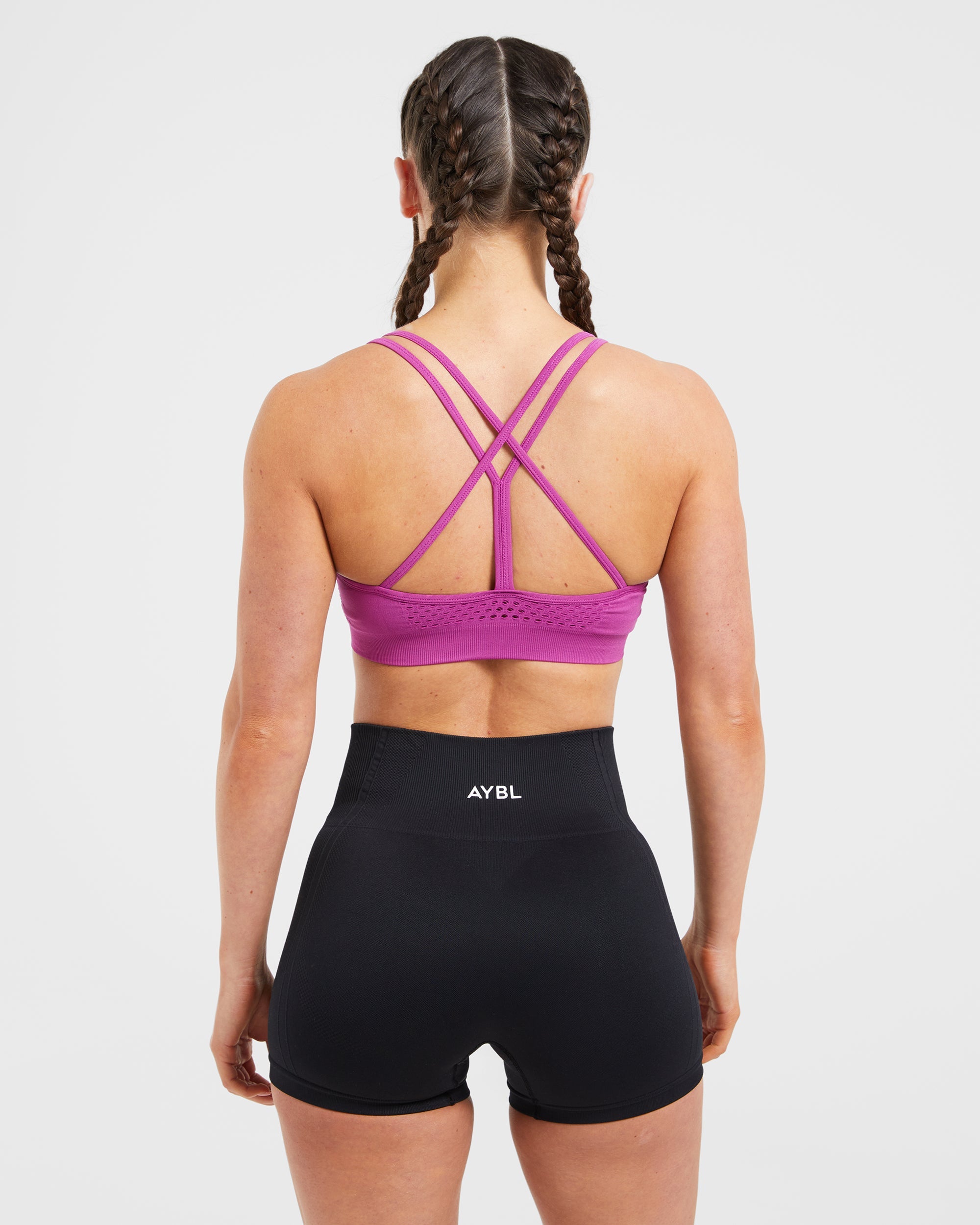 Essential Seamless Strappy Sports Bra - Magenta