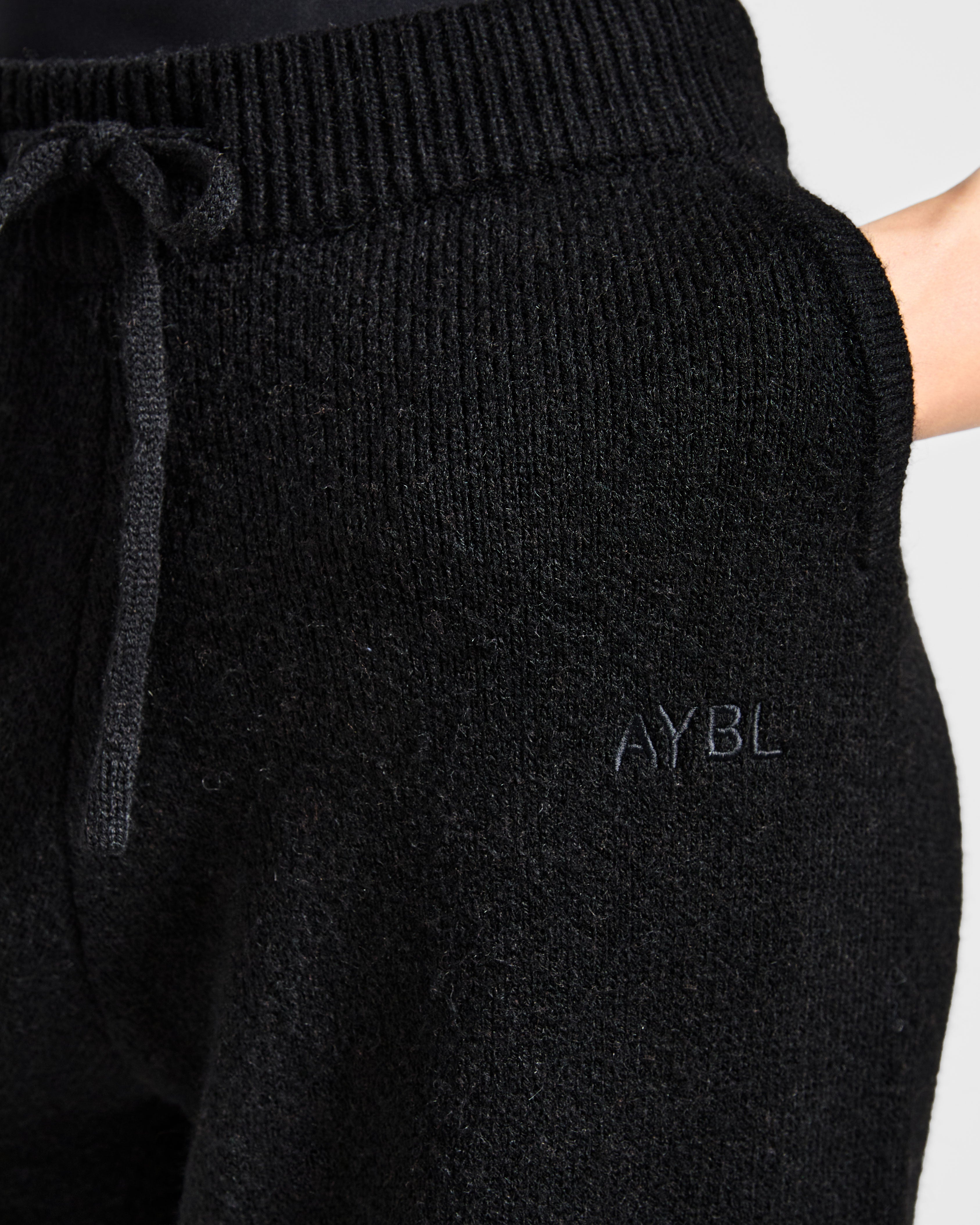 Soft Oversized Knitted Straight Leg Joggers - Schwarz