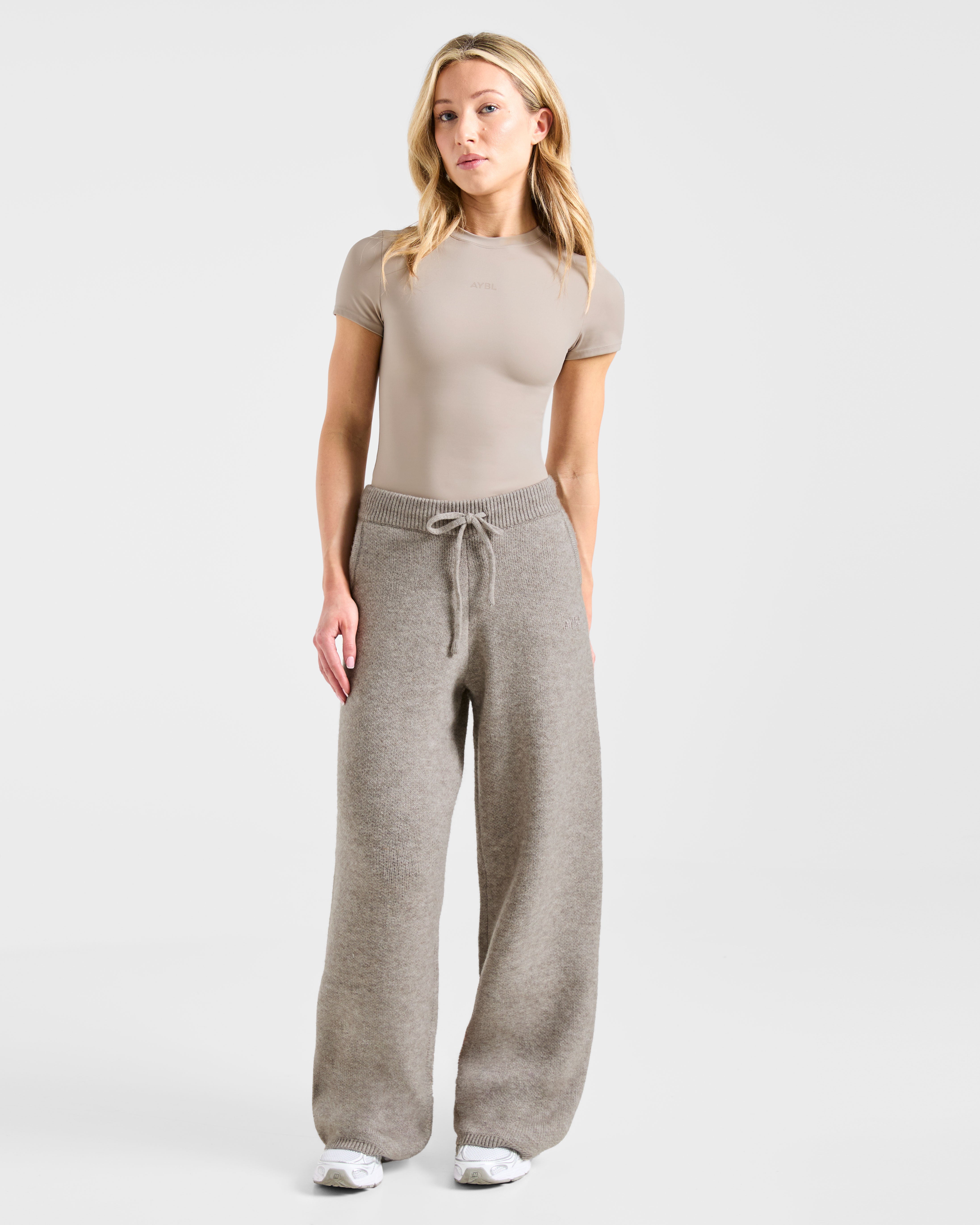 Soft Oversized Knitted Straight Leg Joggers - Braun Marl
