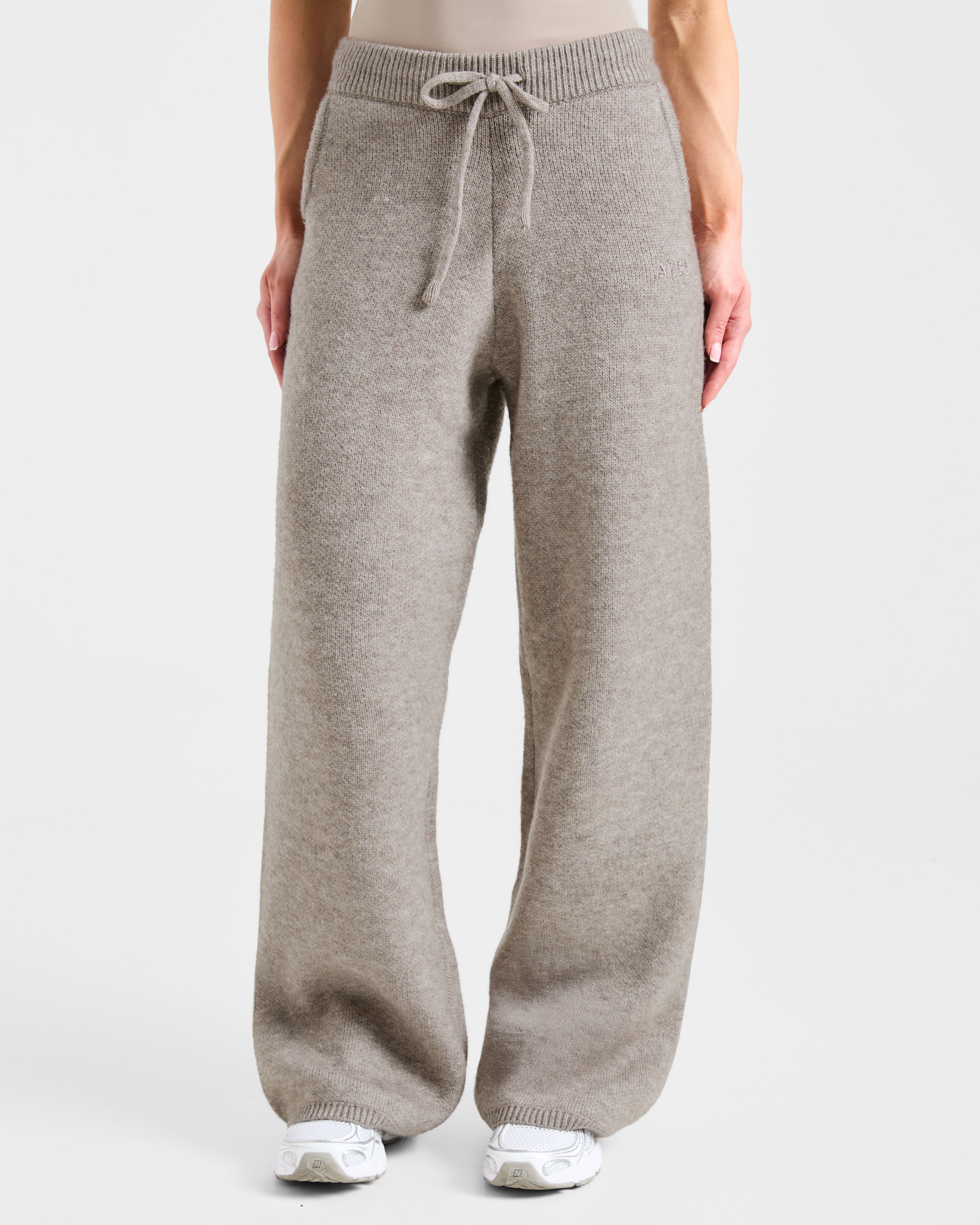 Soft Oversized Knitted Straight Leg Joggers - Braun Marl