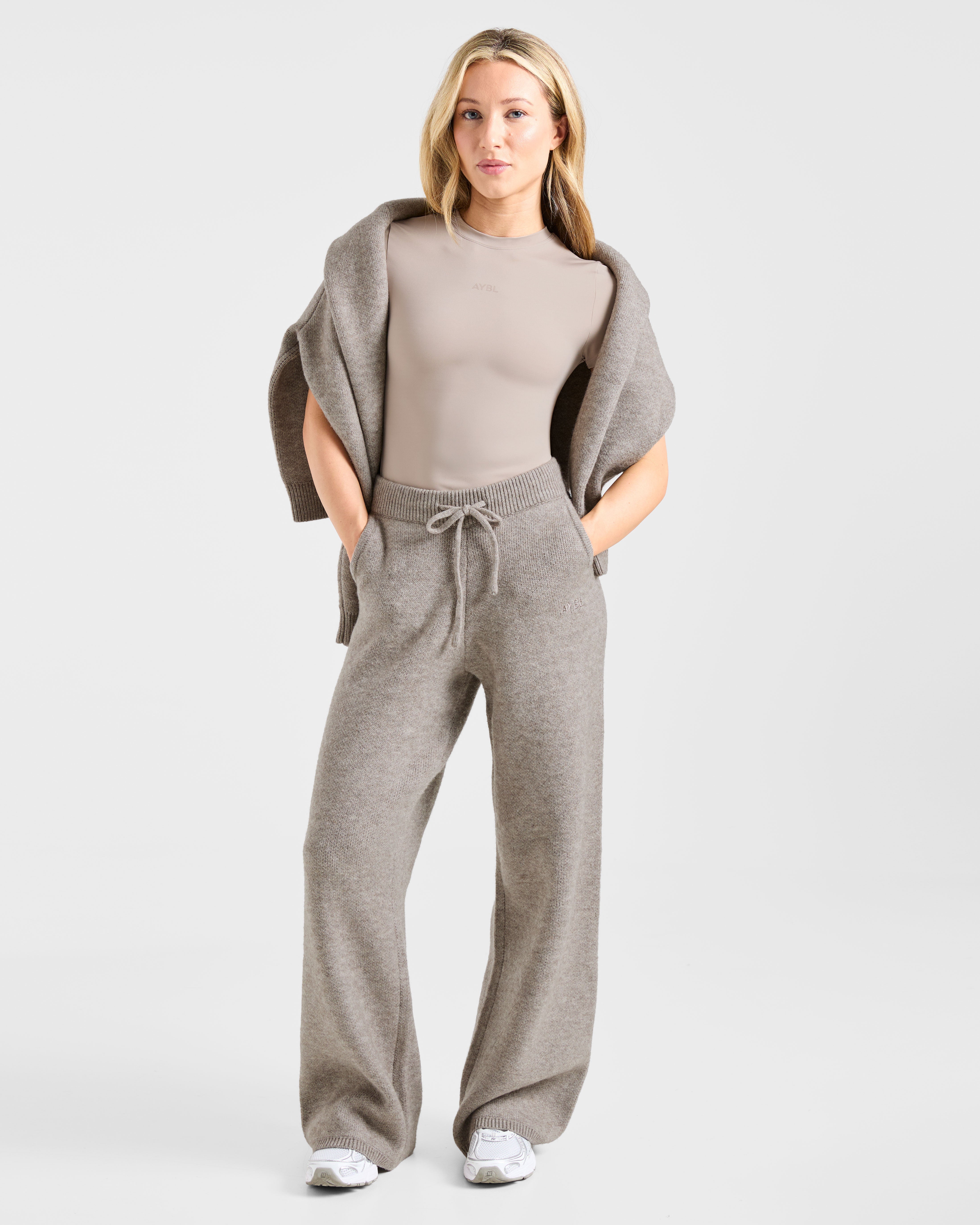 Soft Oversized Knitted Straight Leg Joggers - Braun Marl