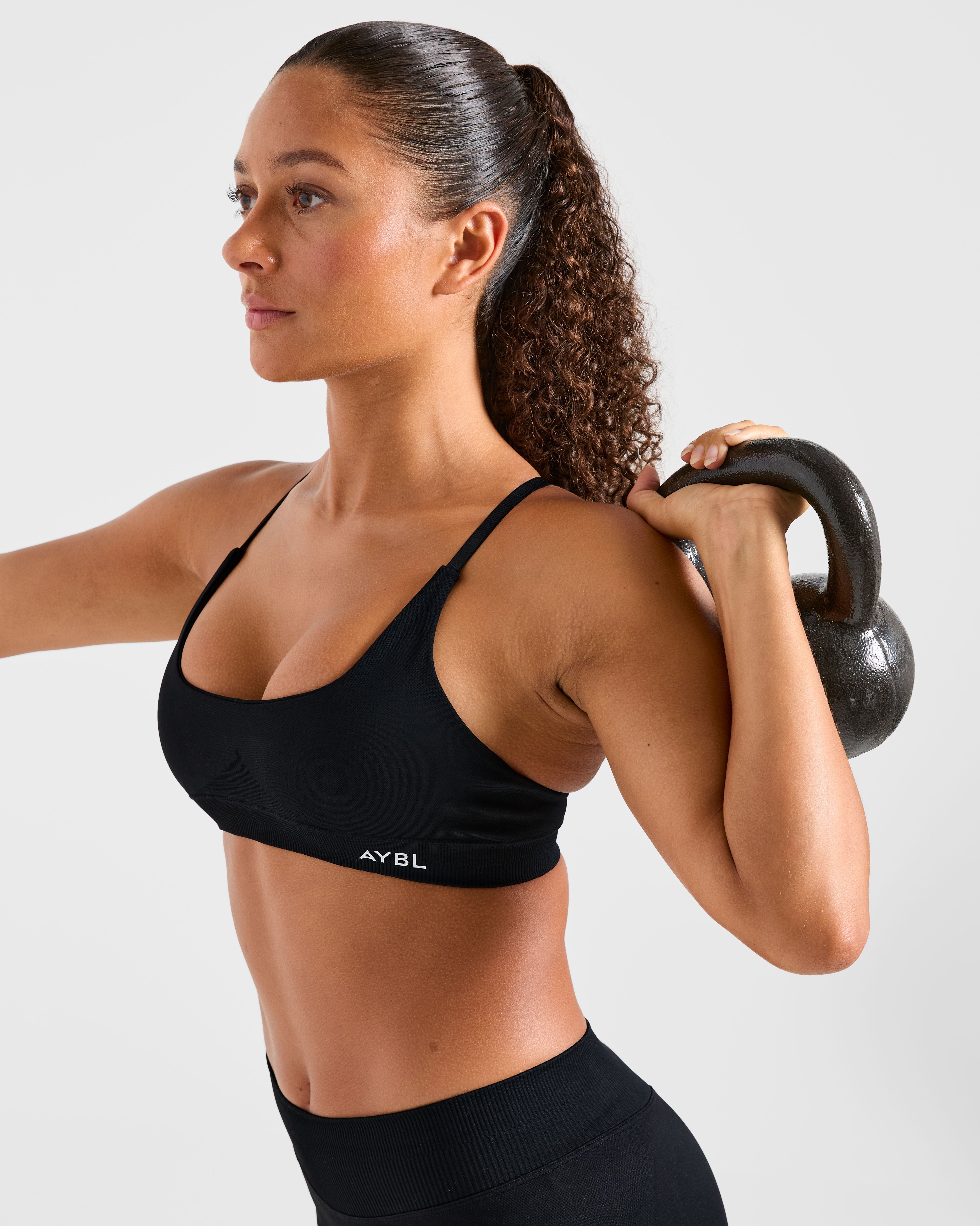 Enhance Seamless Sports Bra - Schwarz