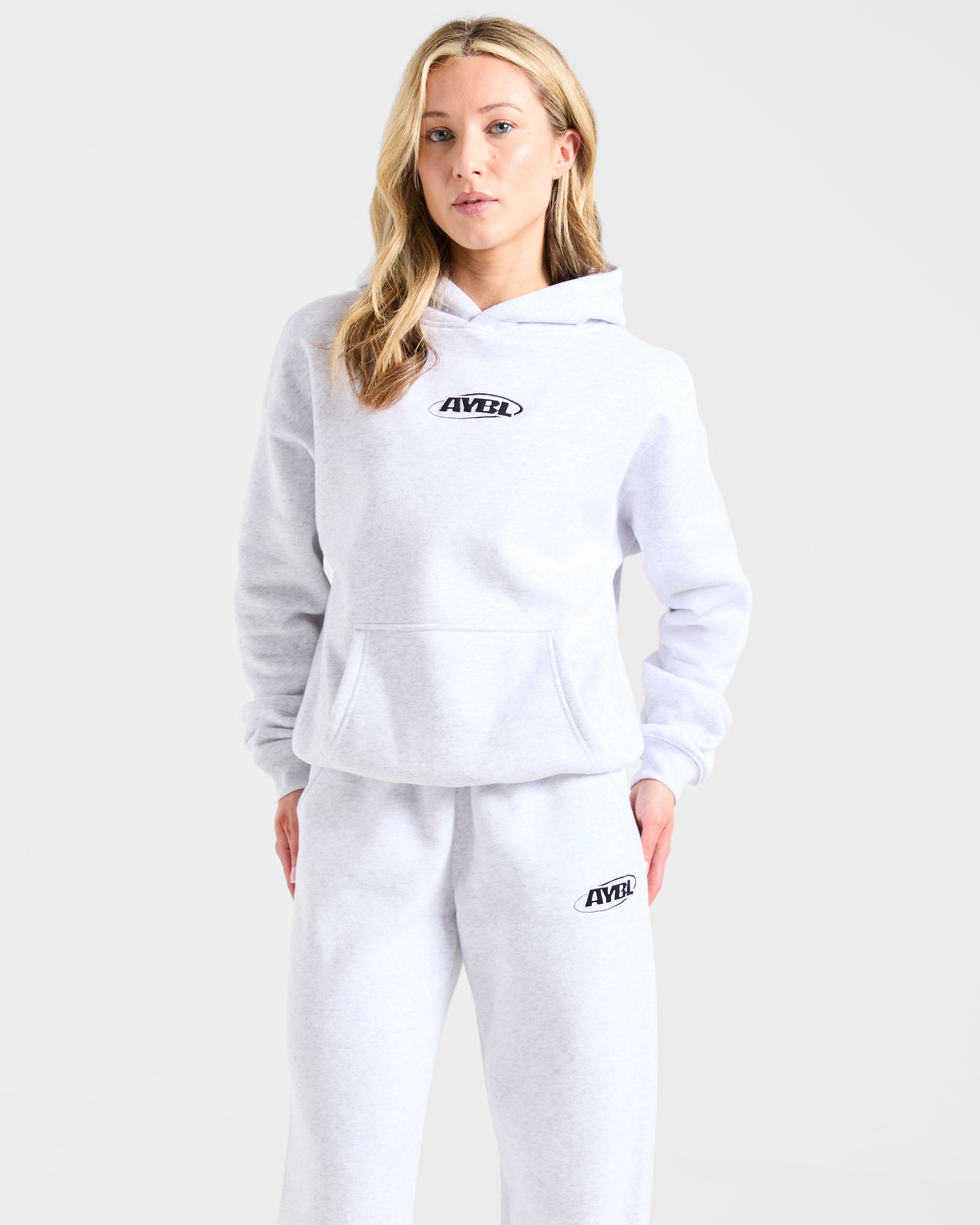 Sports Essentials Oversized Straight Leg Joggers - Heather Grau/Schwarz
