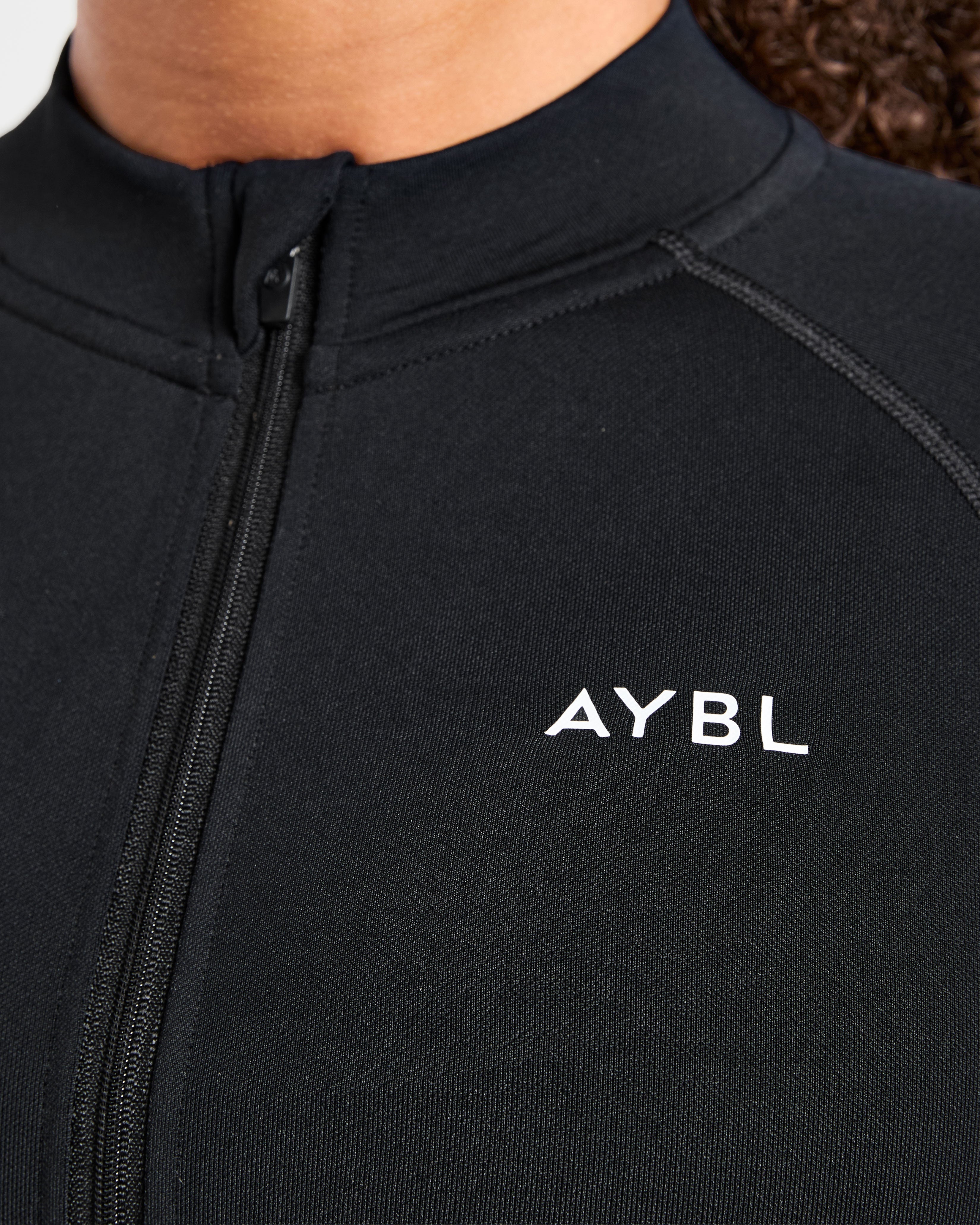 Enhance Seamless Jacket - Schwarz