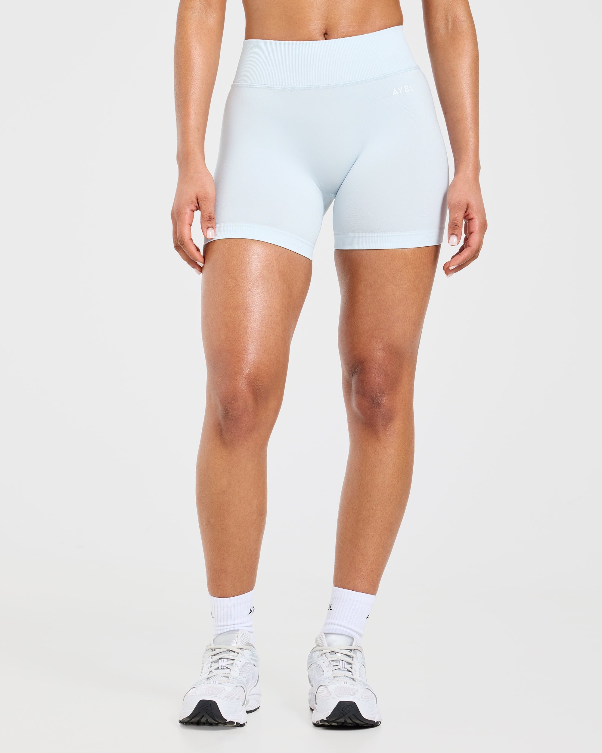Adapt Seamless Shorts | 4.5" - Iced Blau