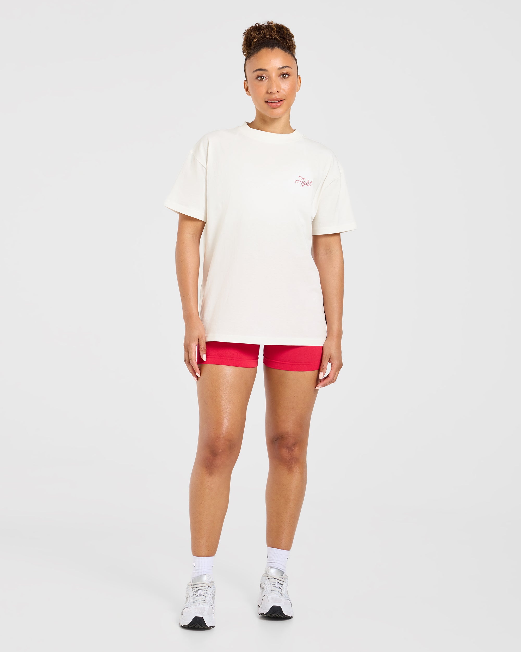 AYBL Lift Lodge Oversized T Shirt - Off Weiß