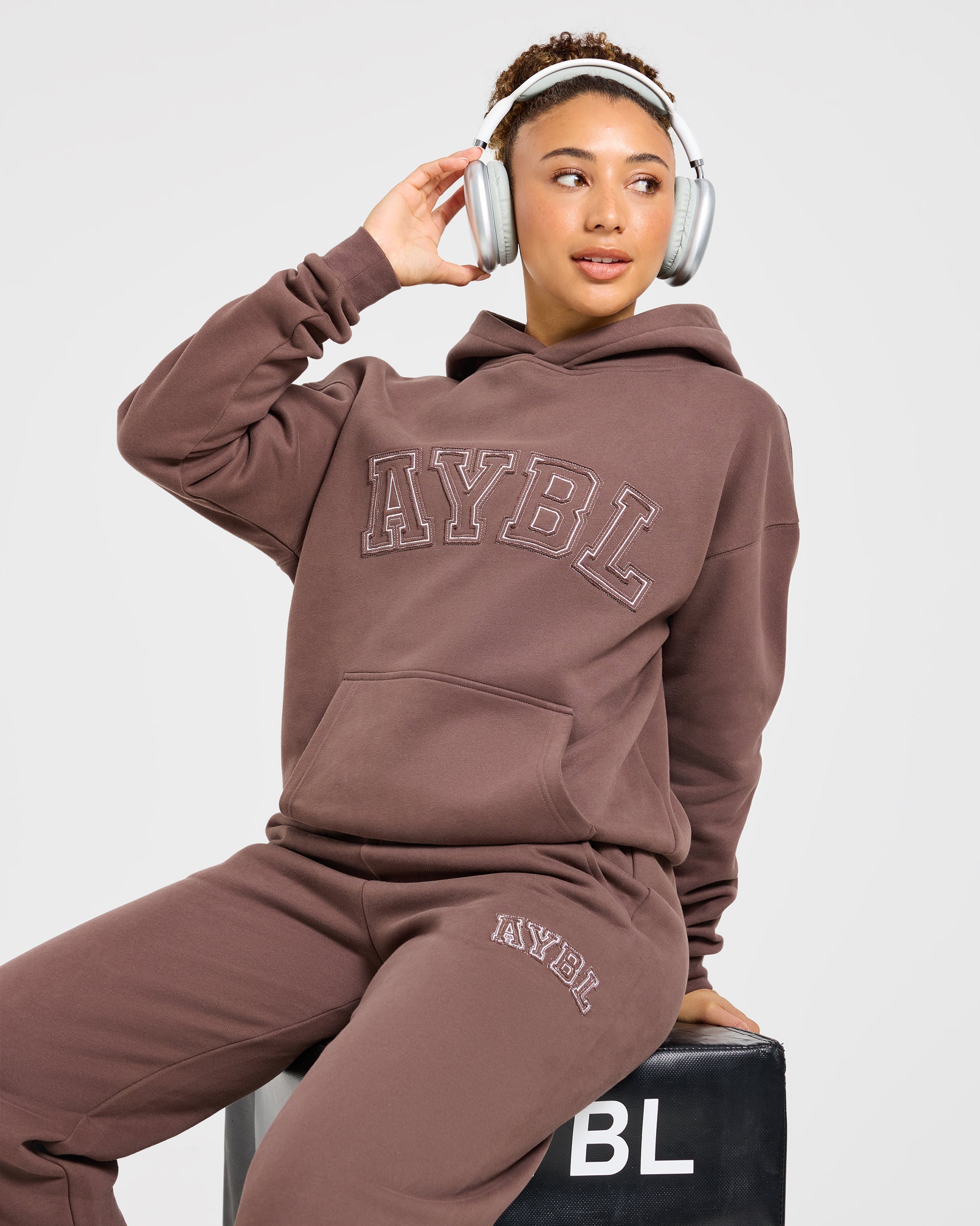 Varsity Applique Oversized Straight Leg Joggers - Braun