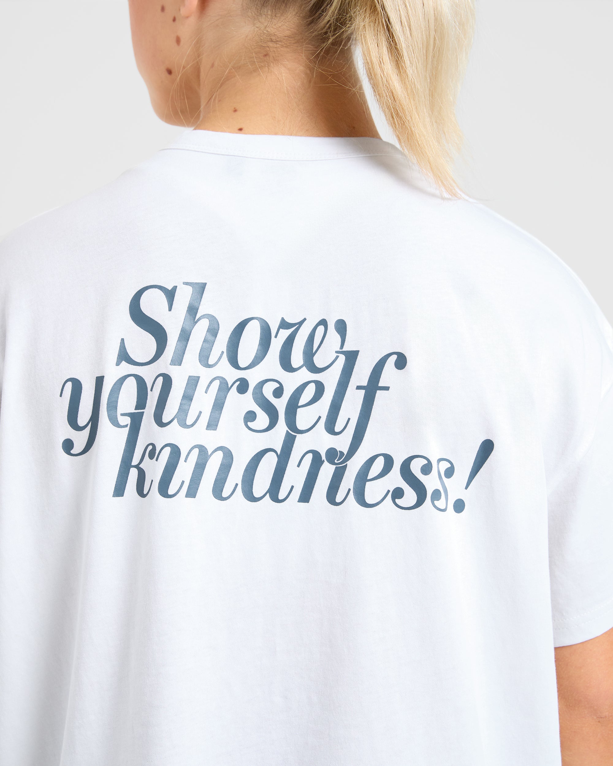 Show Yourself Kindness Oversized T Shirt - Off Weiß/Slate