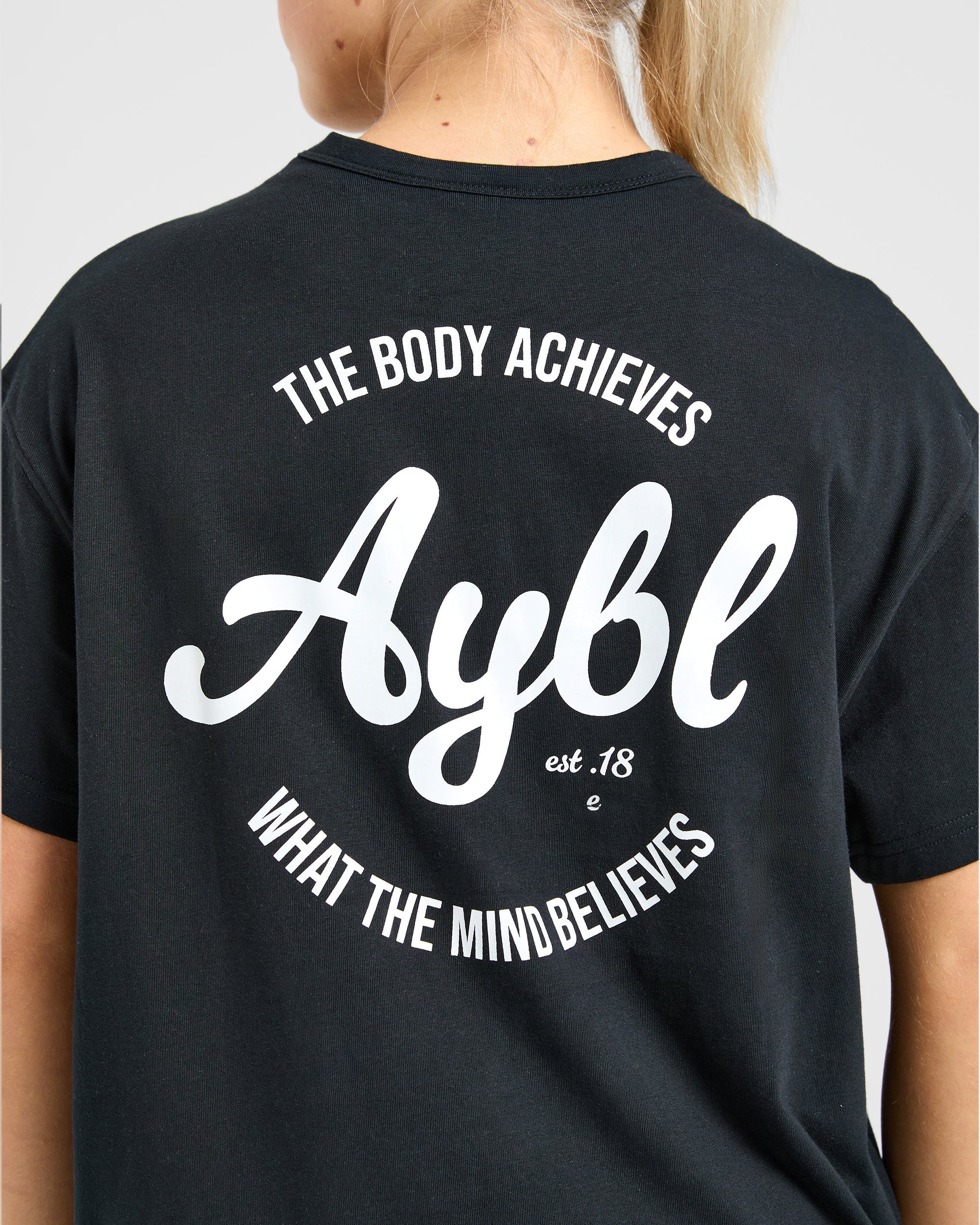 Body Achieve Mind Believe Oversized T Shirt - Schwarz