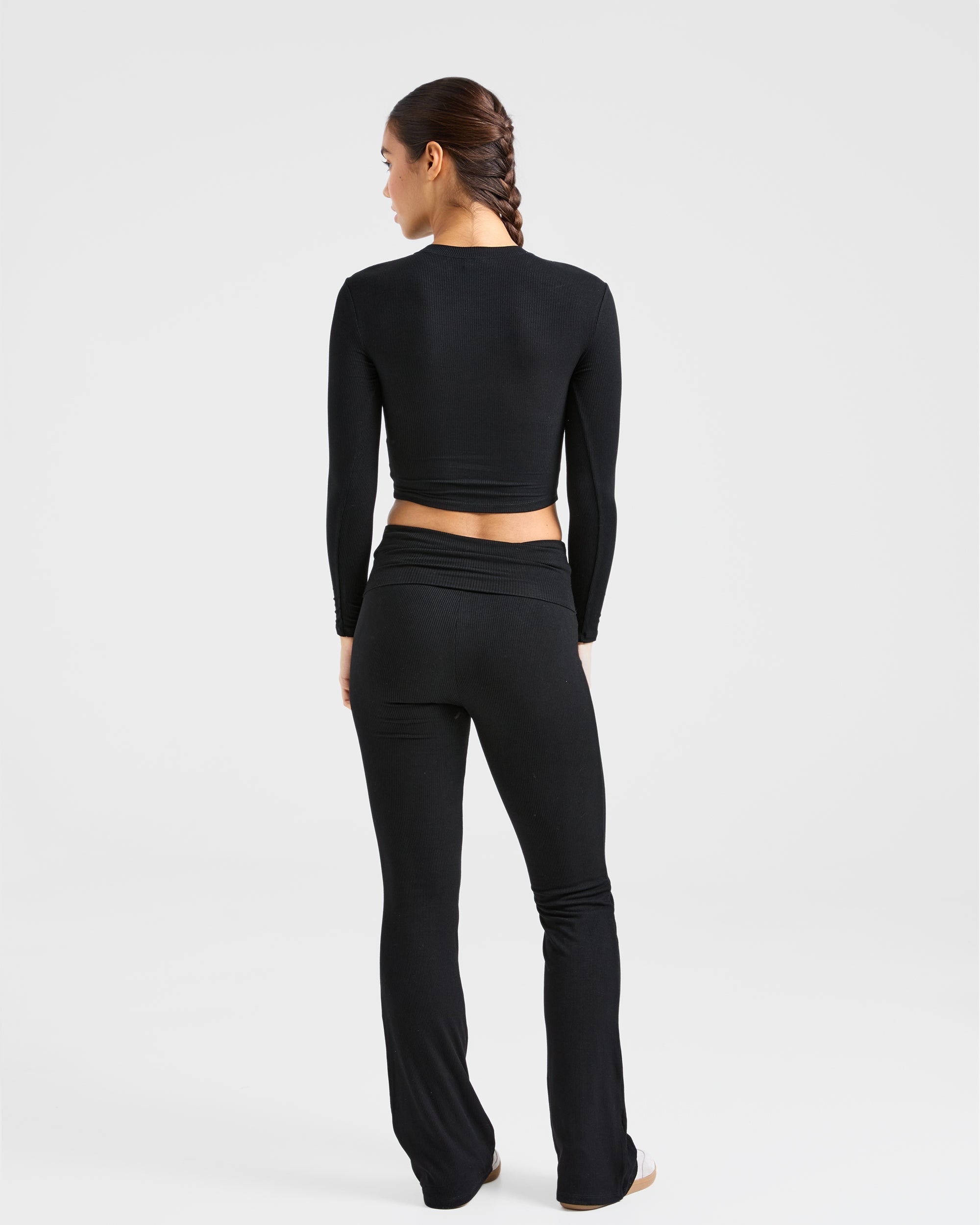 Lounge Ribbed Long Sleeve - Schwarz