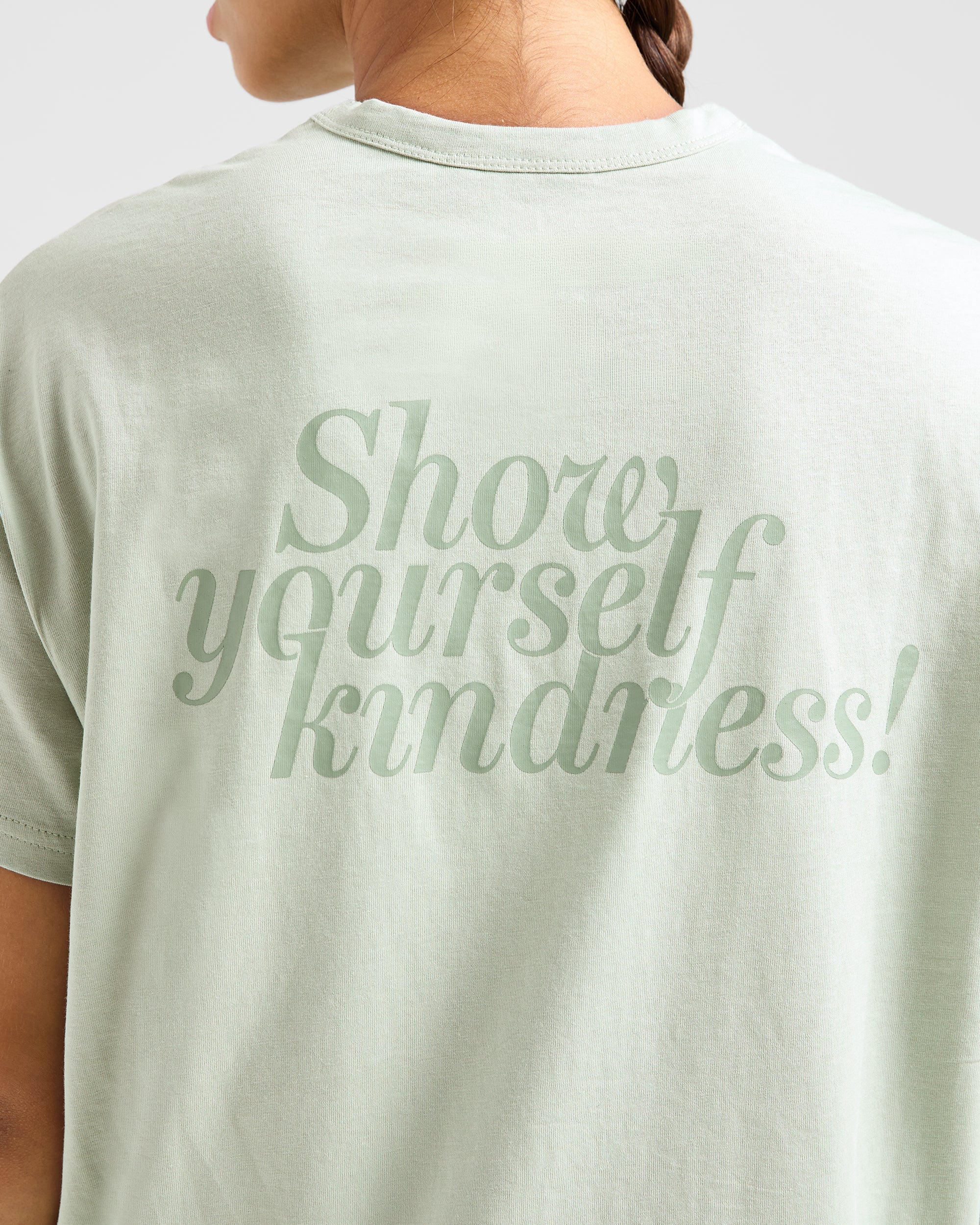 Show Yourself Kindness Oversized T Shirt - Grün