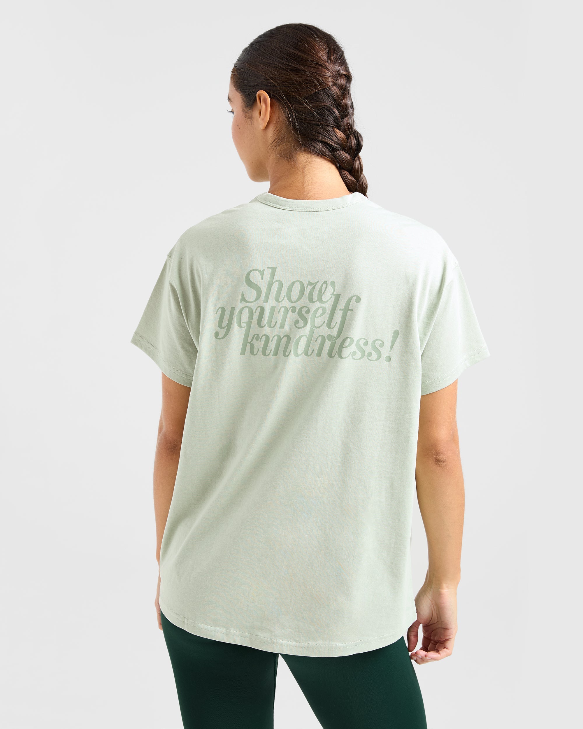 Show Yourself Kindness Oversized T Shirt - Grün