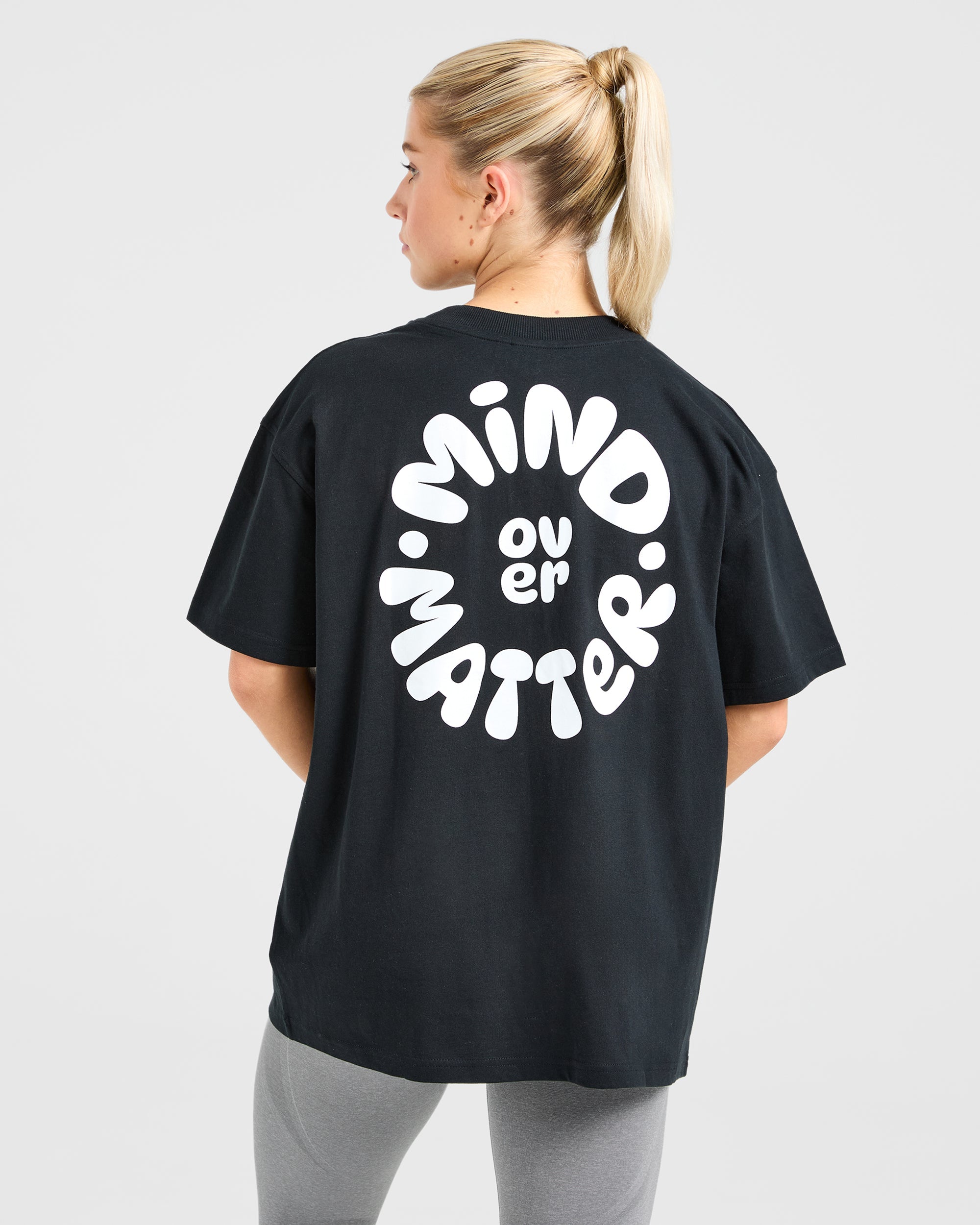 Mind Over Matter V2 Oversized T Shirt - Schwarz