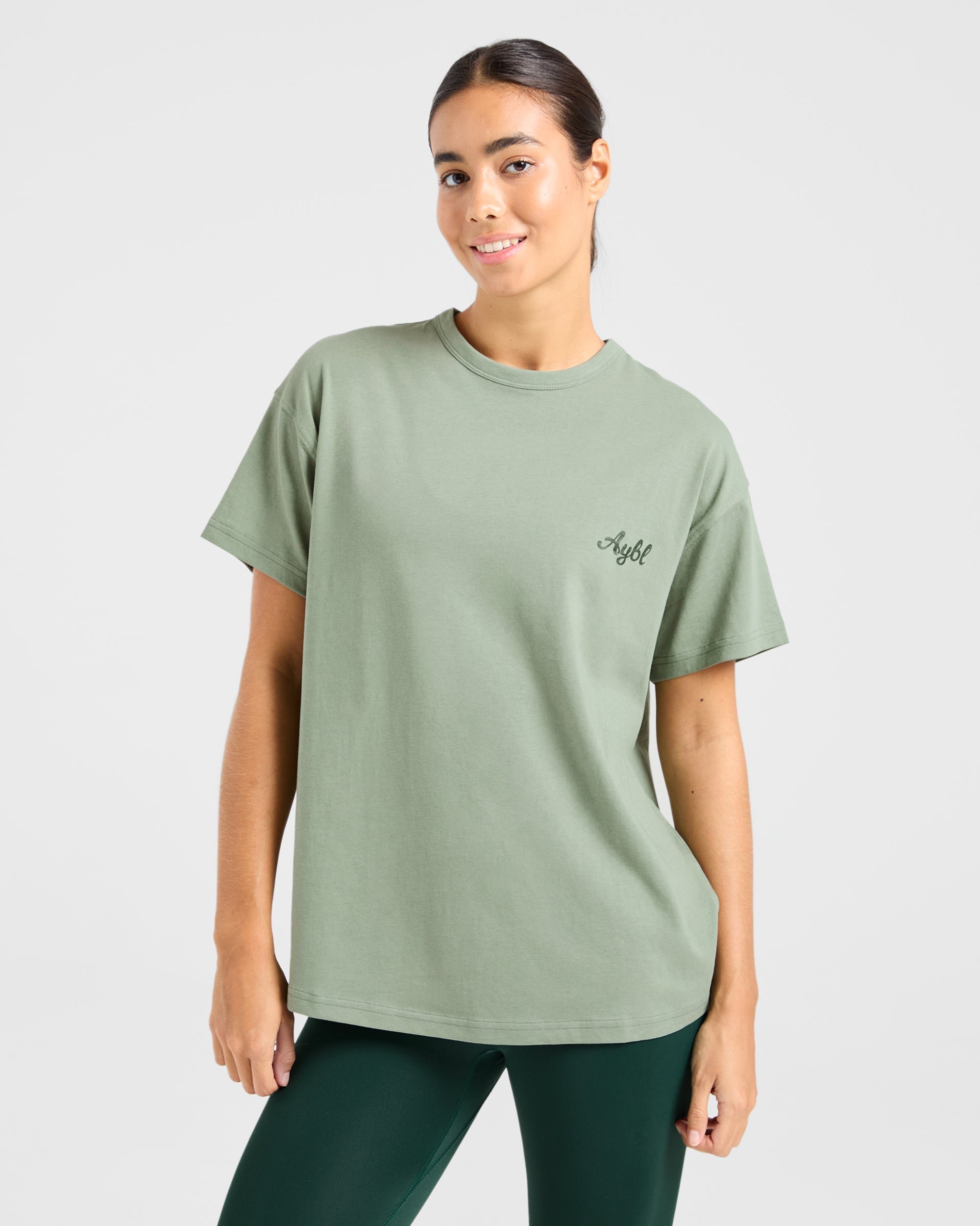 Body Achieve Mind Believe Oversized T Shirt - Grün