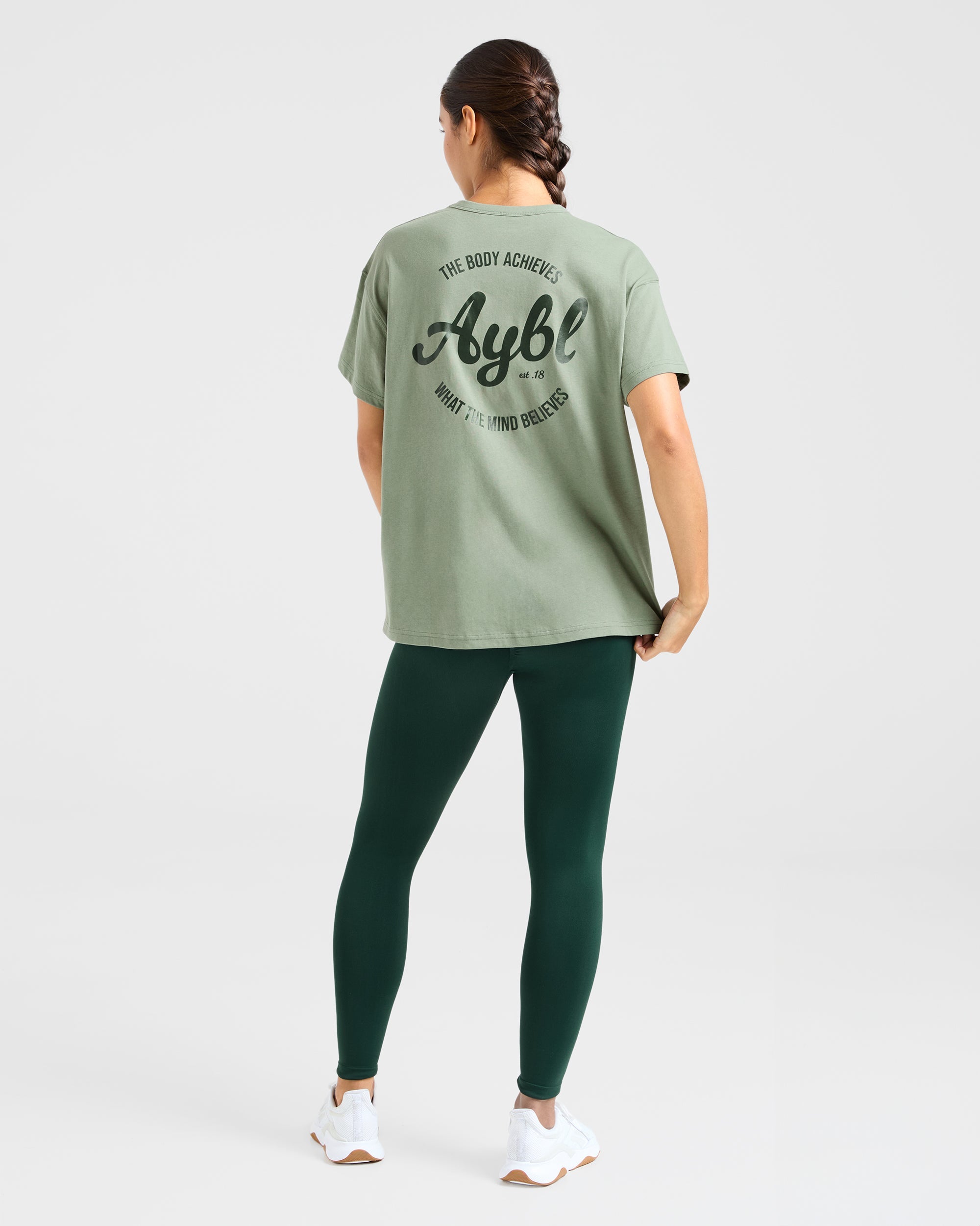 Body Achieve Mind Believe Oversized T Shirt - Grün