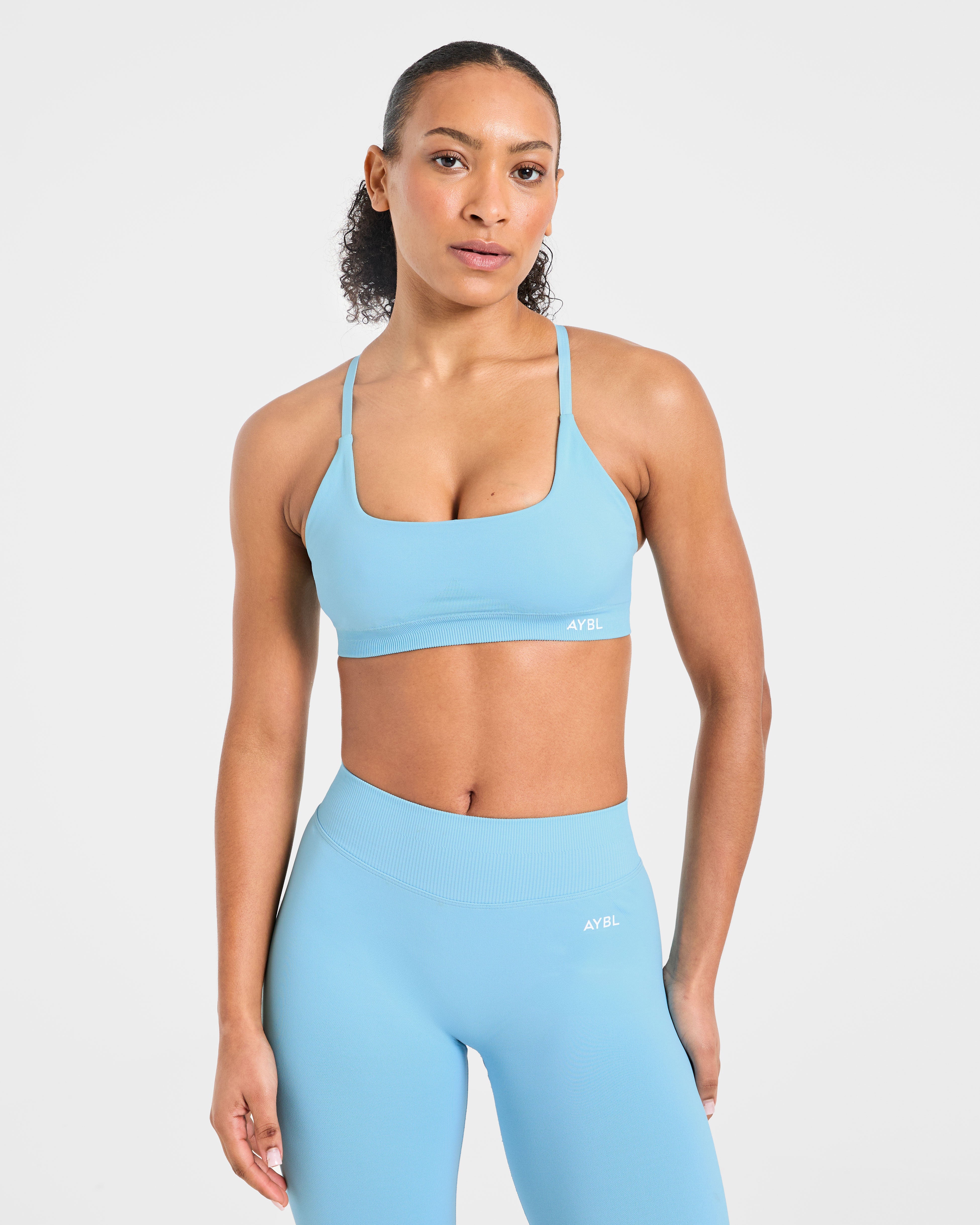 Enhance Seamless Sports Bra - Powder Blau