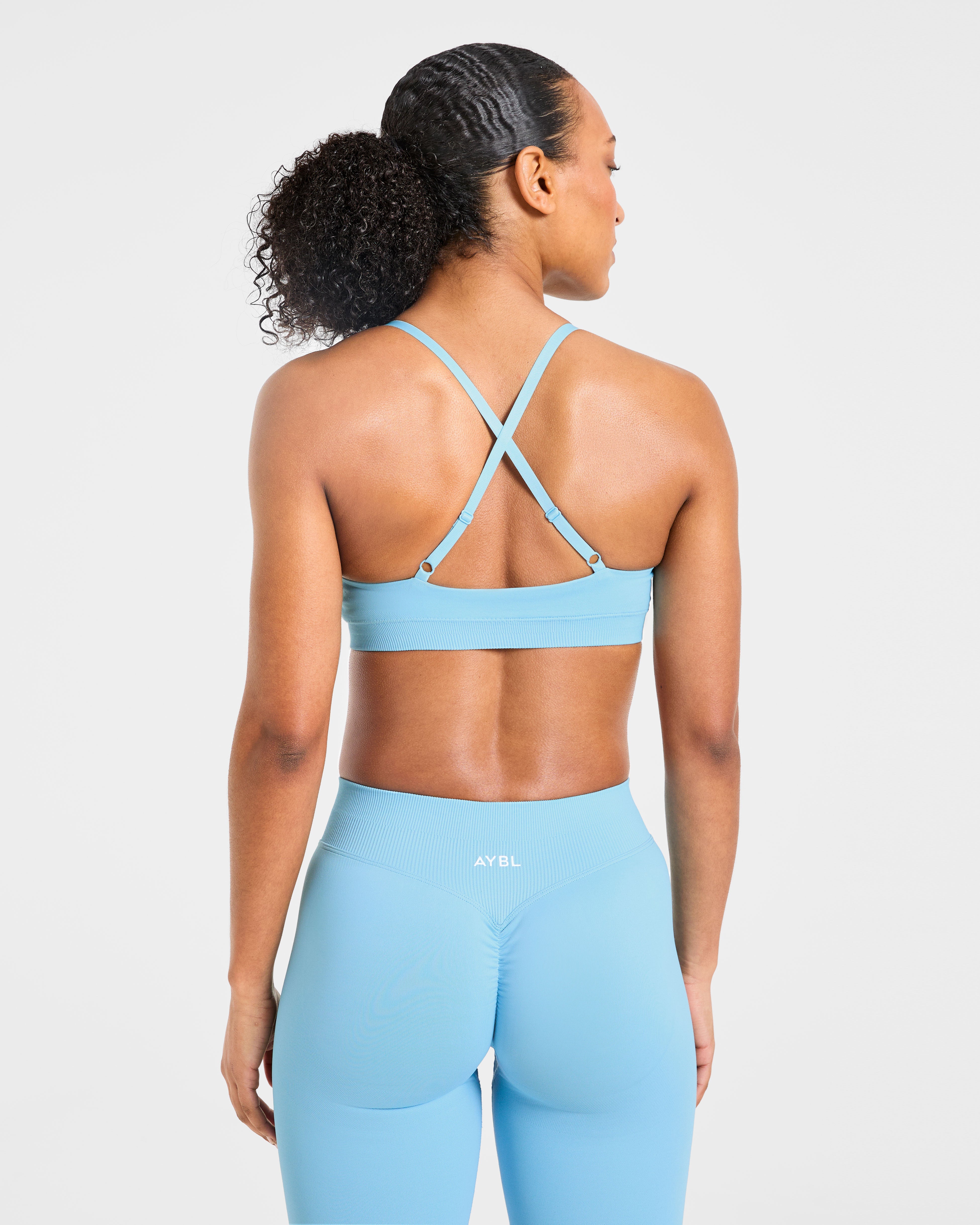 Enhance Seamless Sports Bra - Powder Blau
