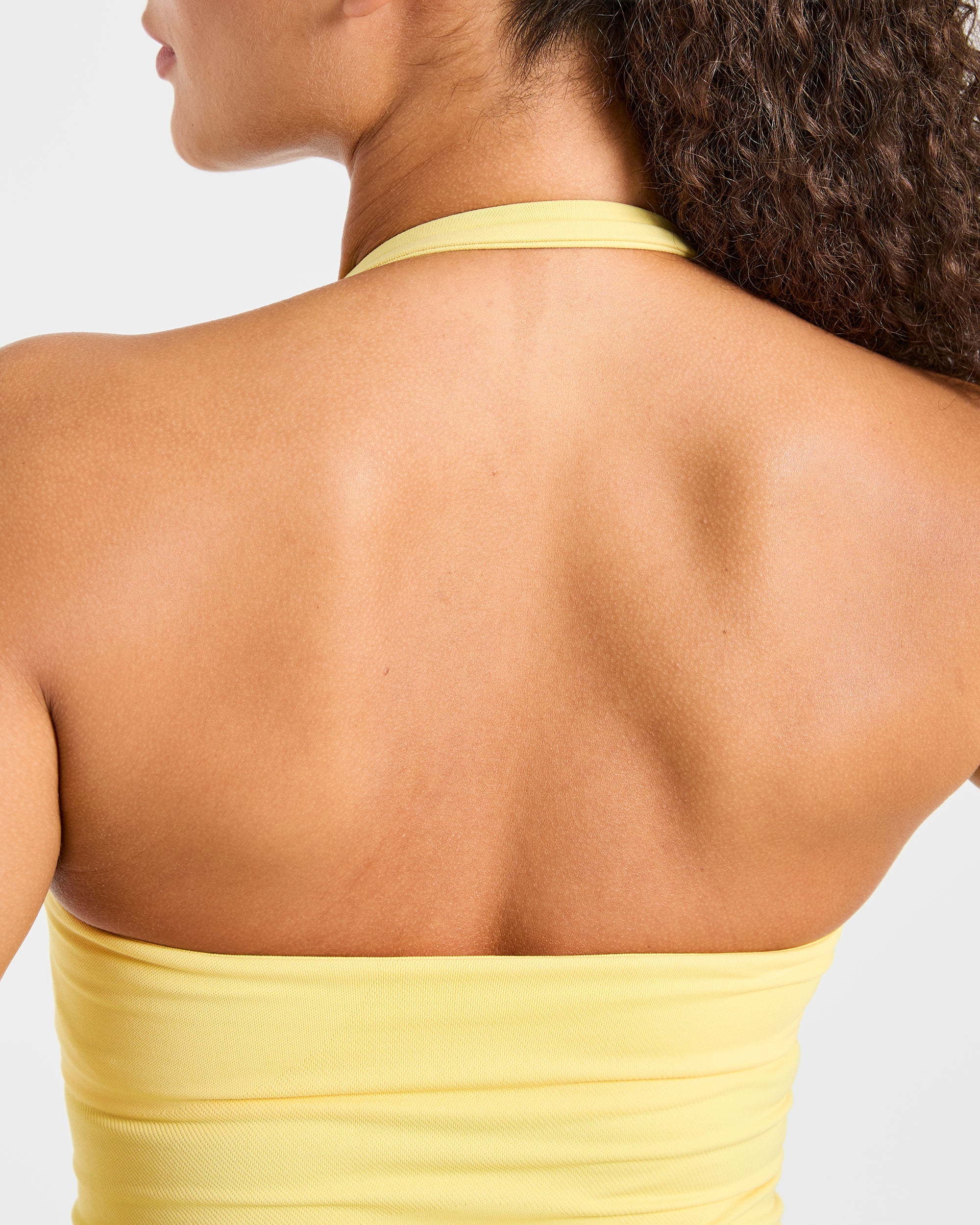 Enhance Seamless Halterneck Top - Bright Gelb