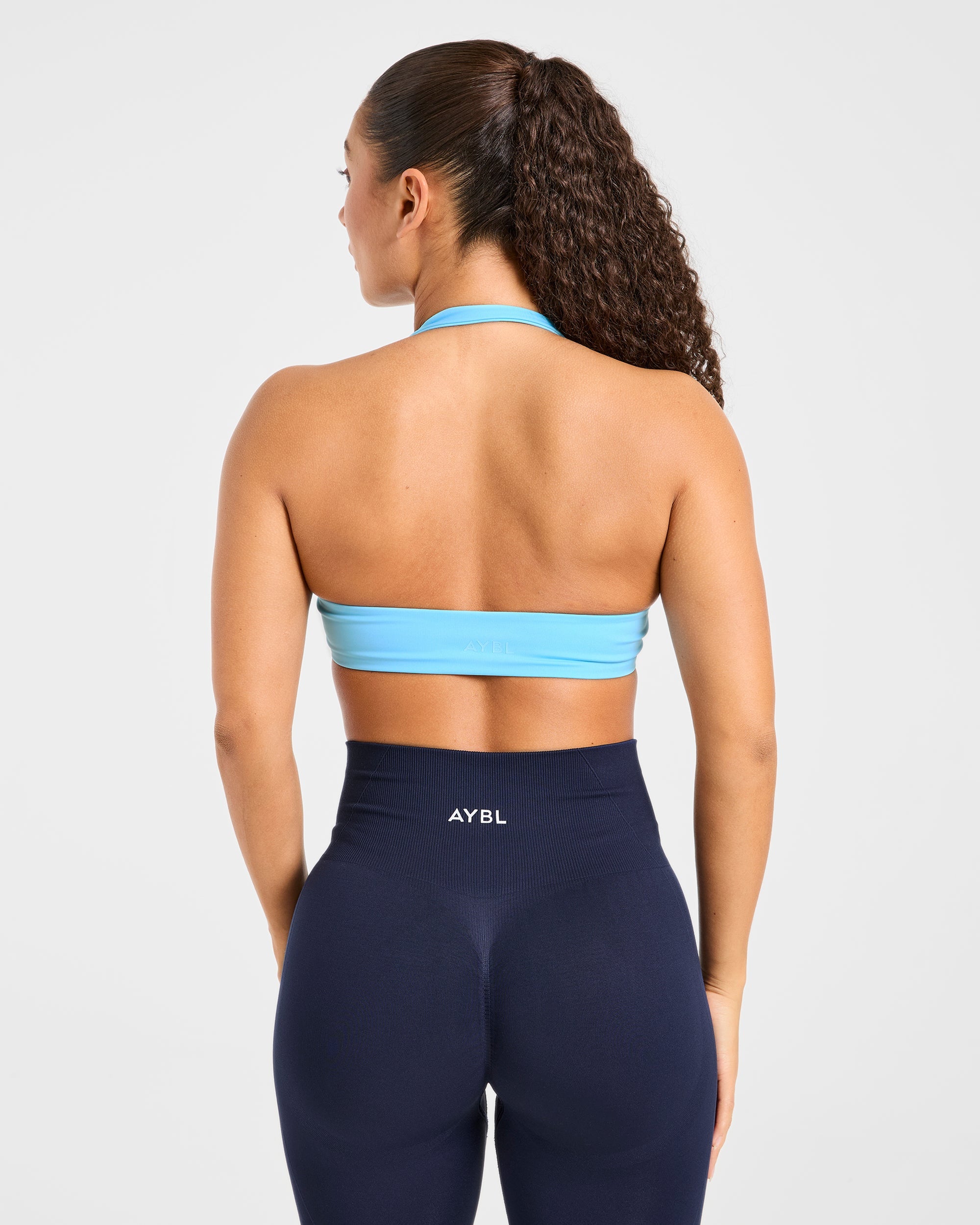 Essential Halterneck Sports Bra - Vibrant Blau