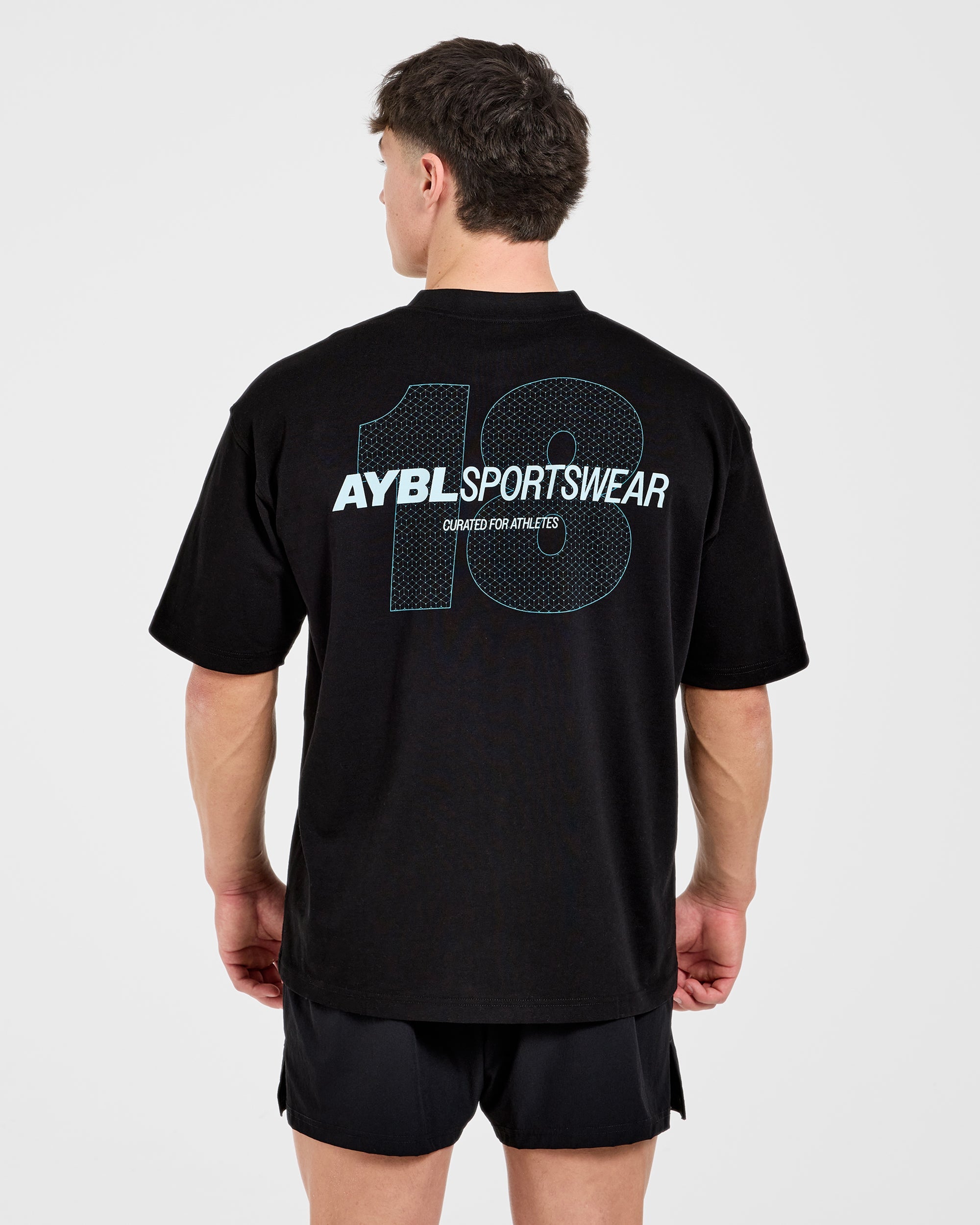 AYBL Sportswear 18 Oversized T Shirt - Schwarz