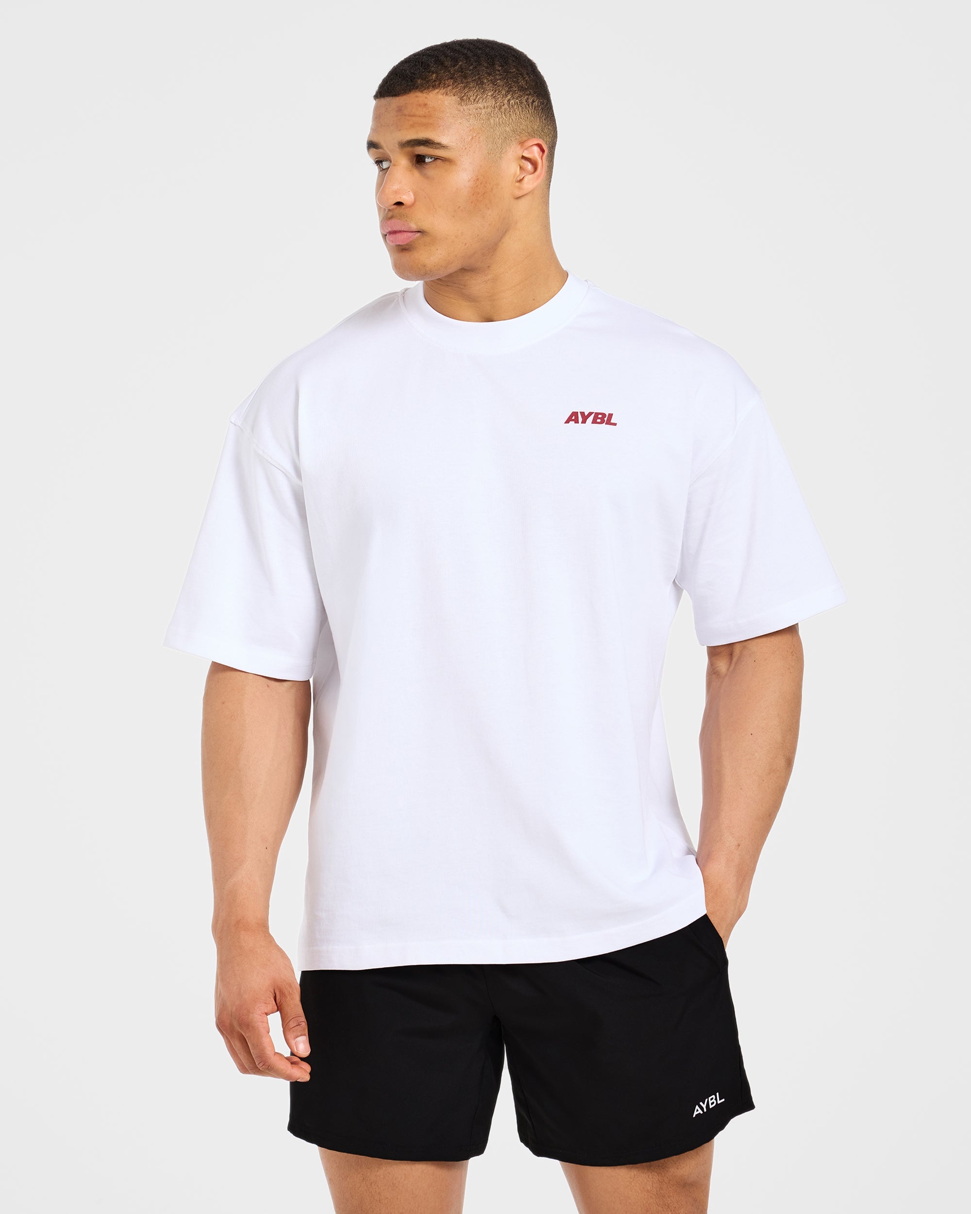 AYBL Sportswear 18 Oversized T Shirt - Weiß/Rot