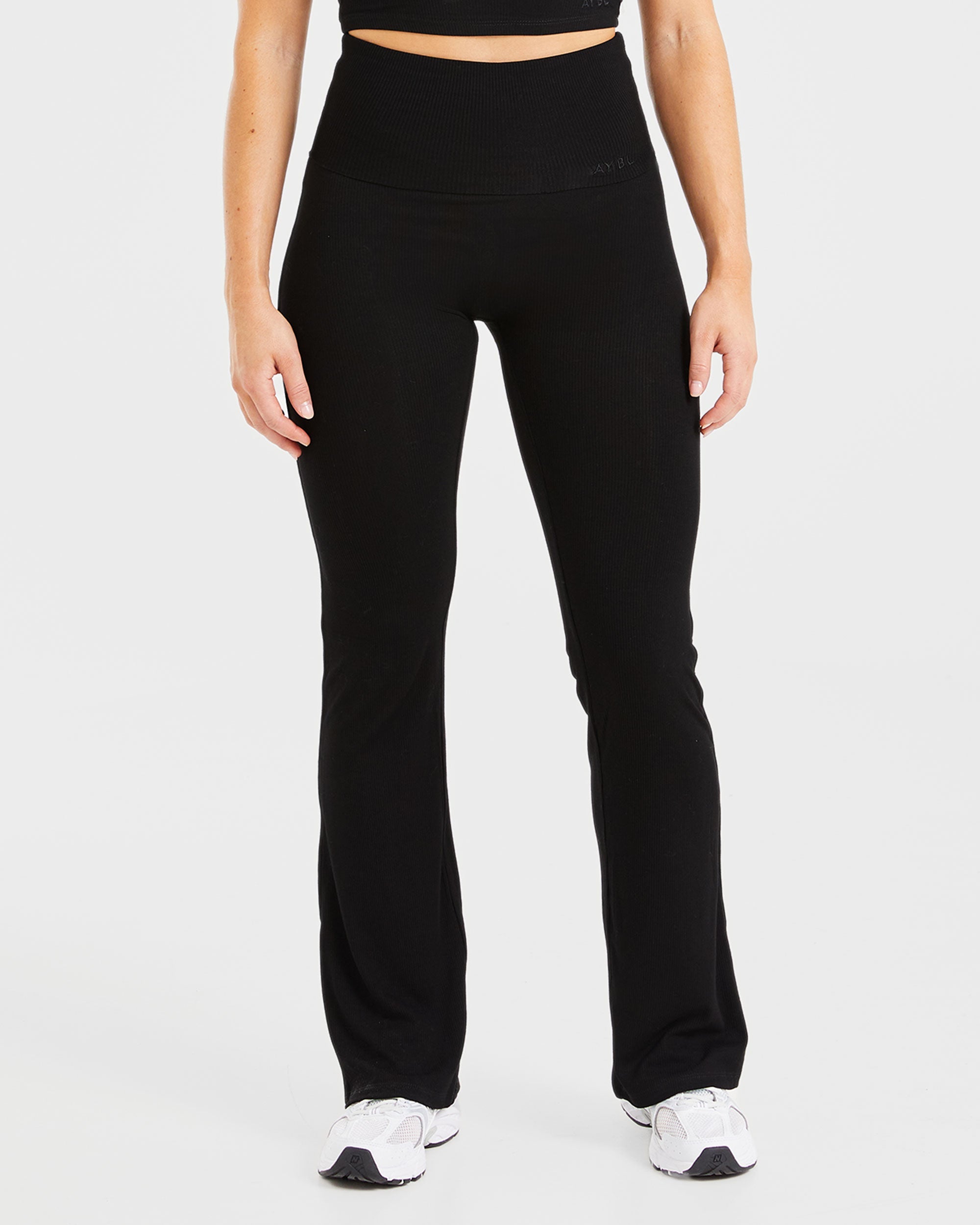 Lounge Ribbed Foldover Flared Leggings - Schwarz