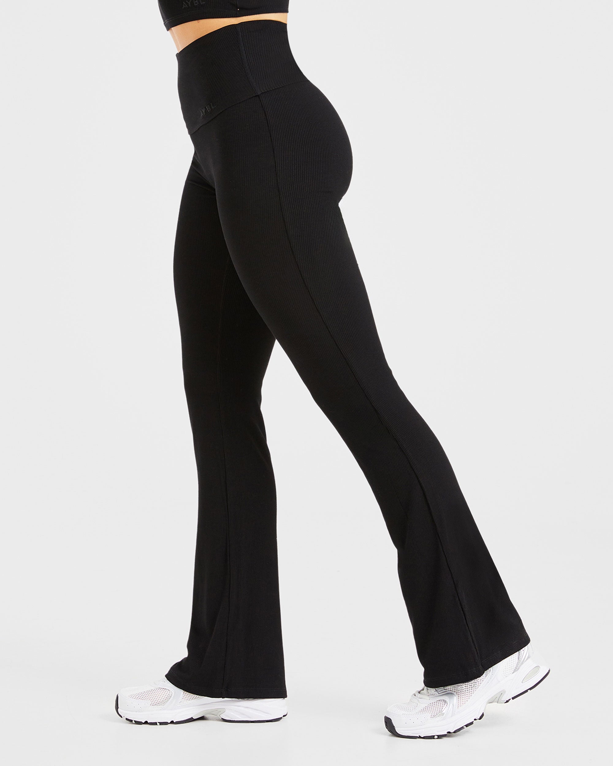 Lounge Ribbed Foldover Flared Leggings - Schwarz