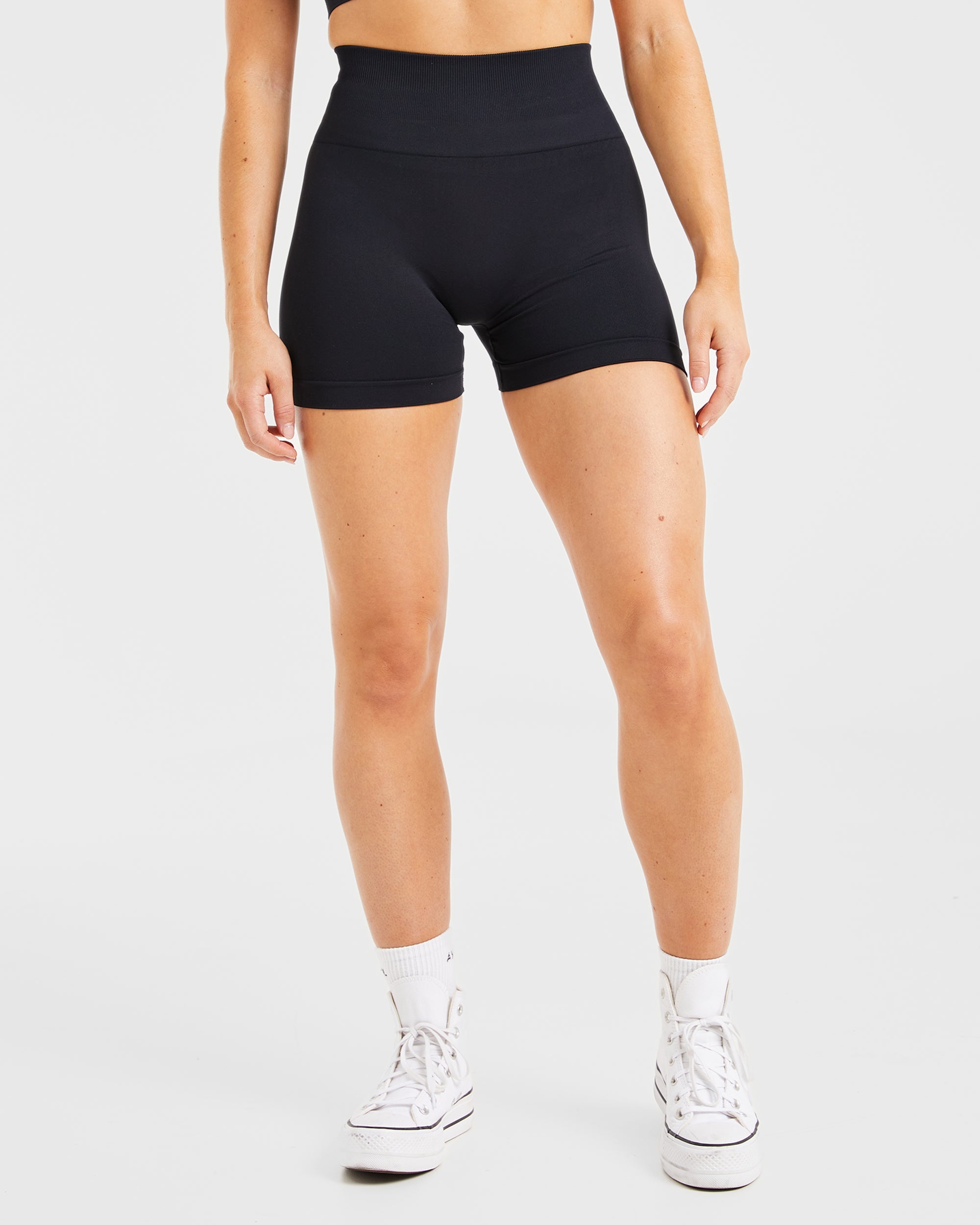 Power Seamless Shorts - Schwarz