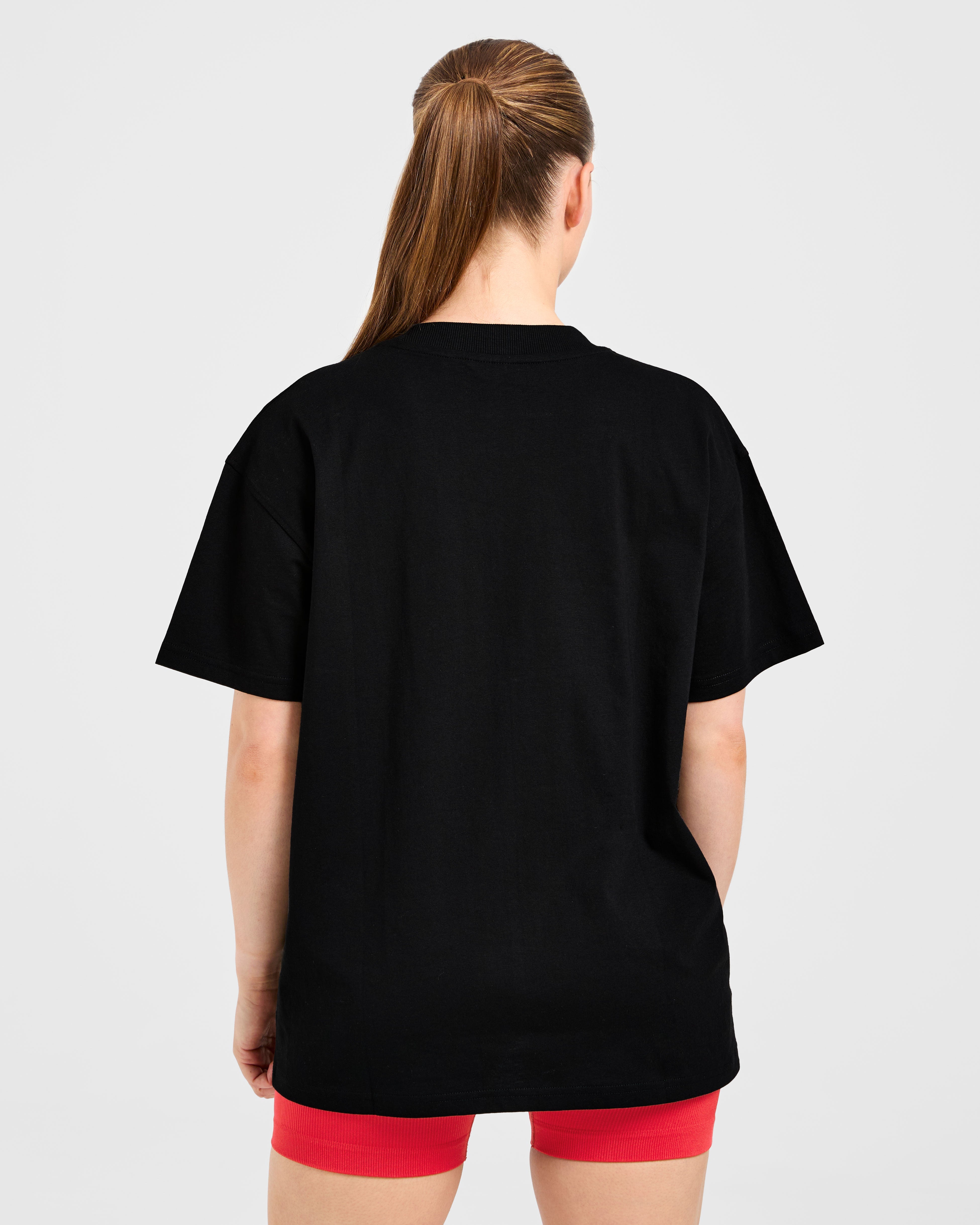 Sports Club Gothic Oversized T Shirt - Schwarz/Rot