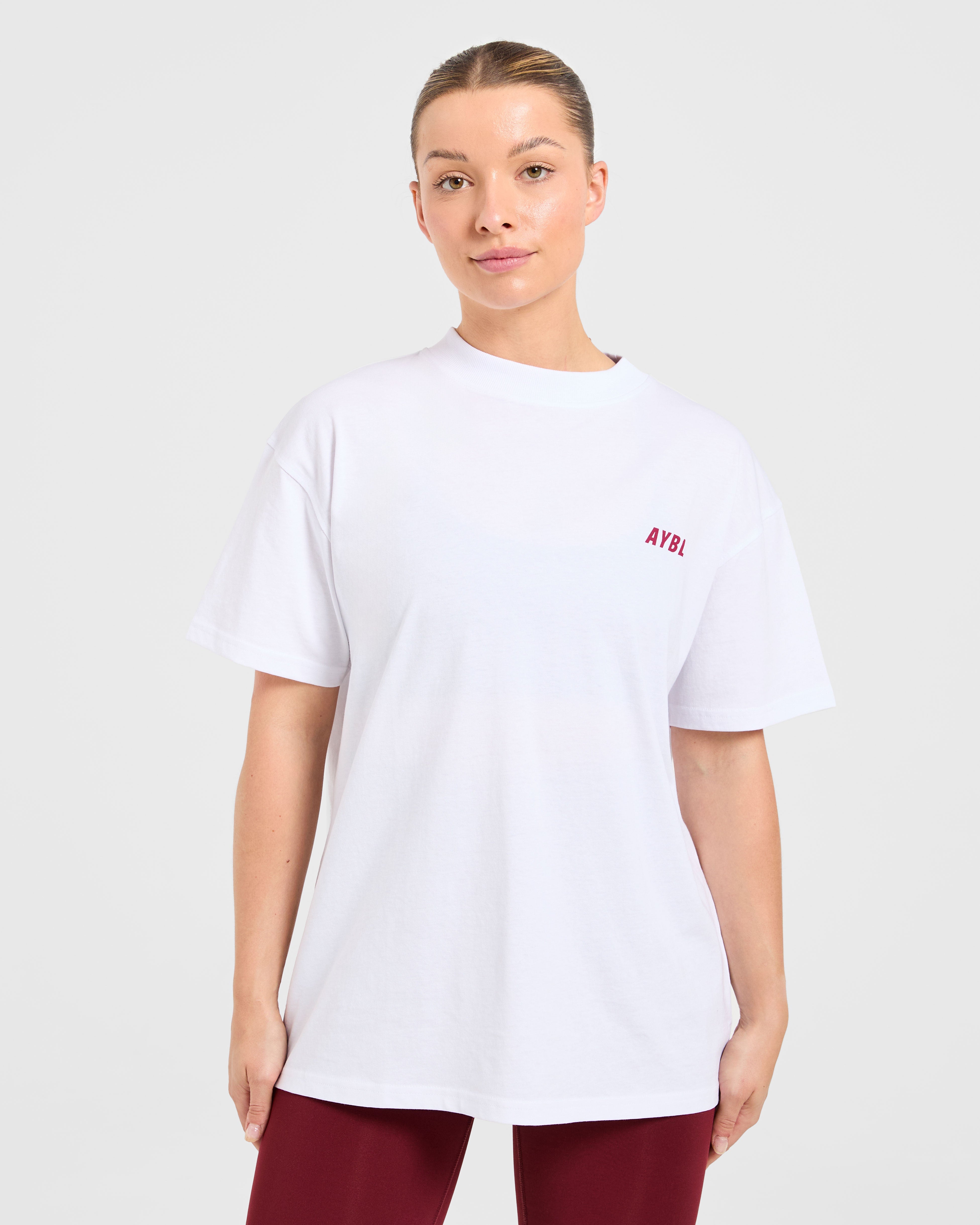 Cardio Club Oversized T Shirt - Weiß/Burgundy